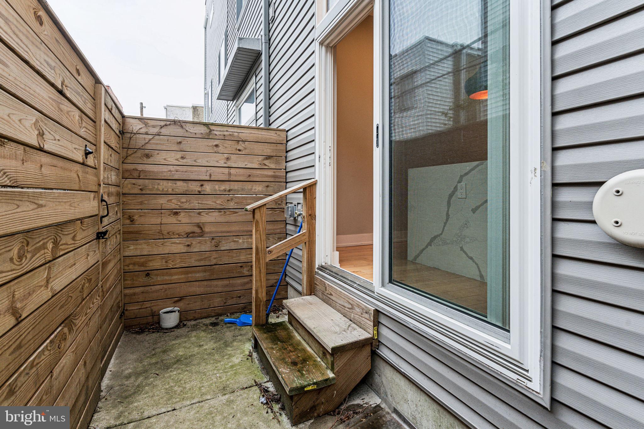 GRAYS FERRY - Residential