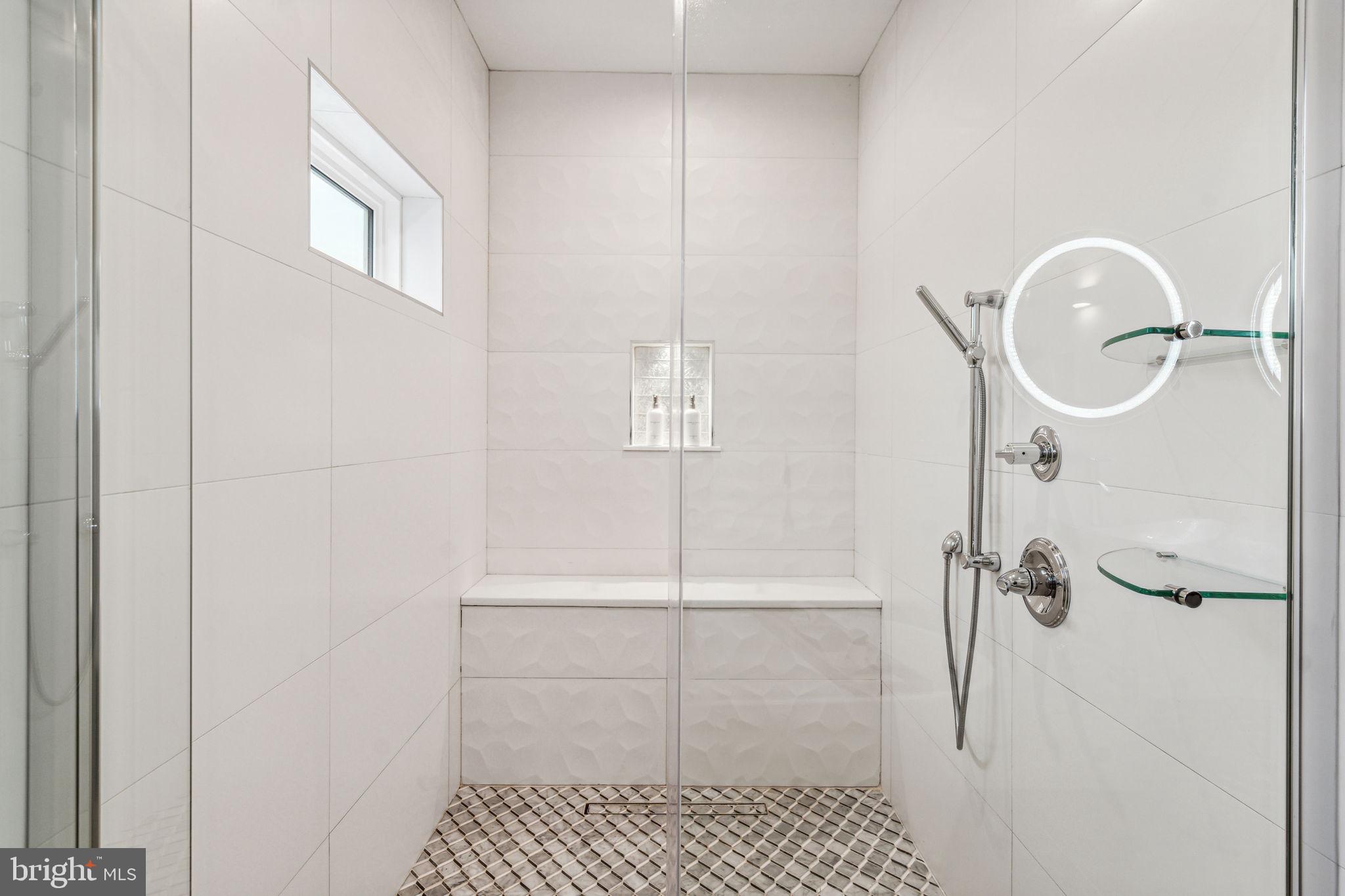 GRAYS FERRY - Residential