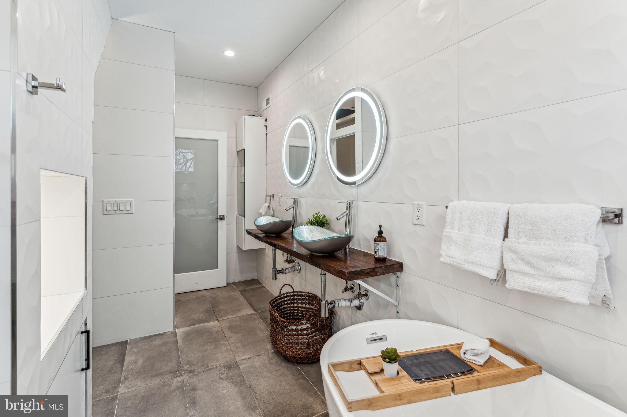 GRAYS FERRY - Residential