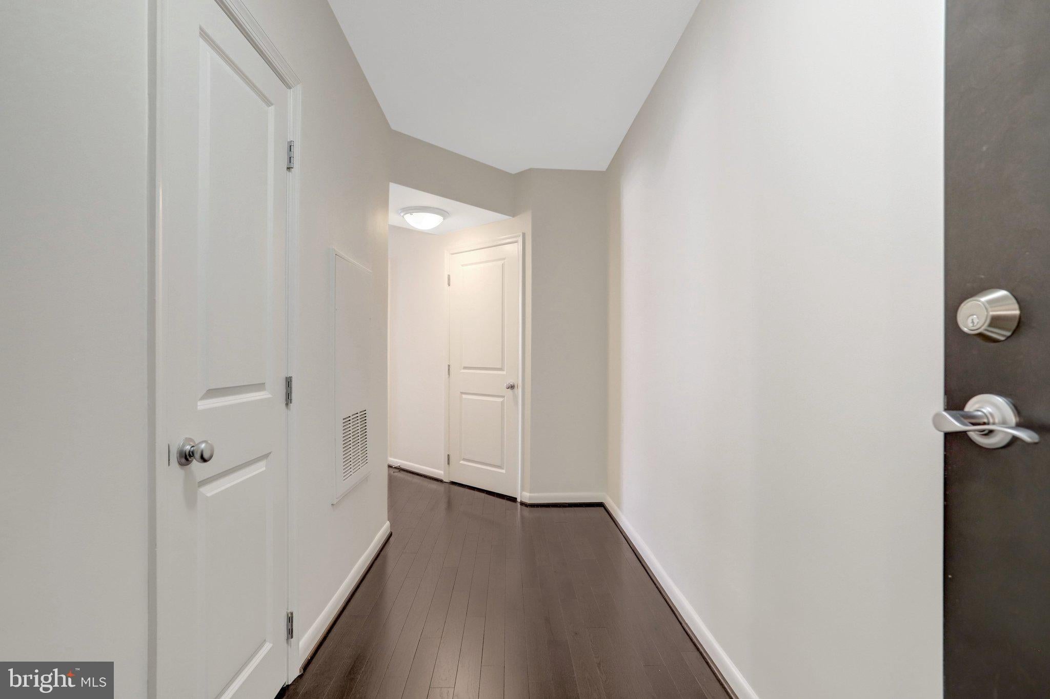 851 N GLEBE ROAD 311