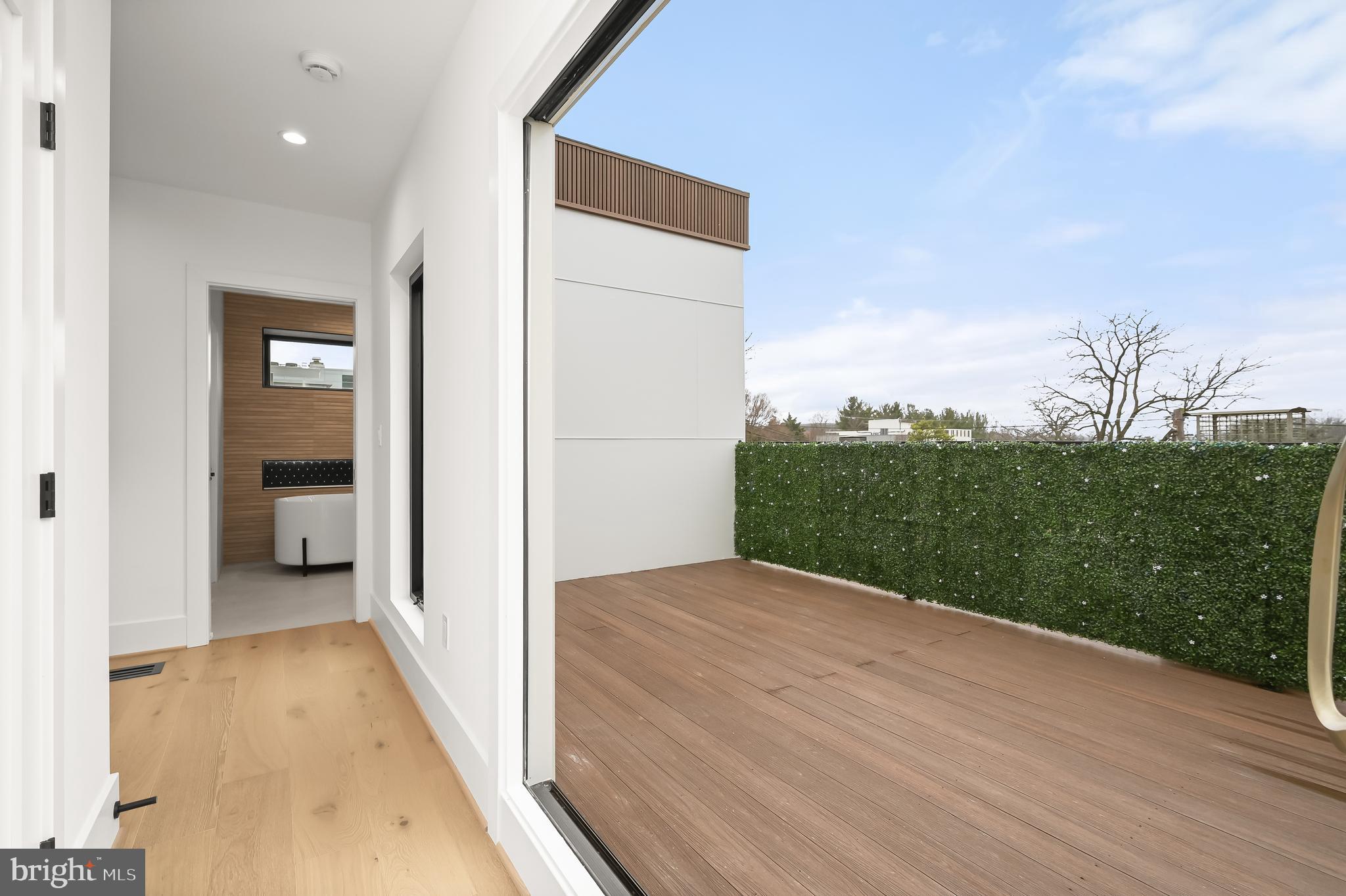 BURLEITH - Residential