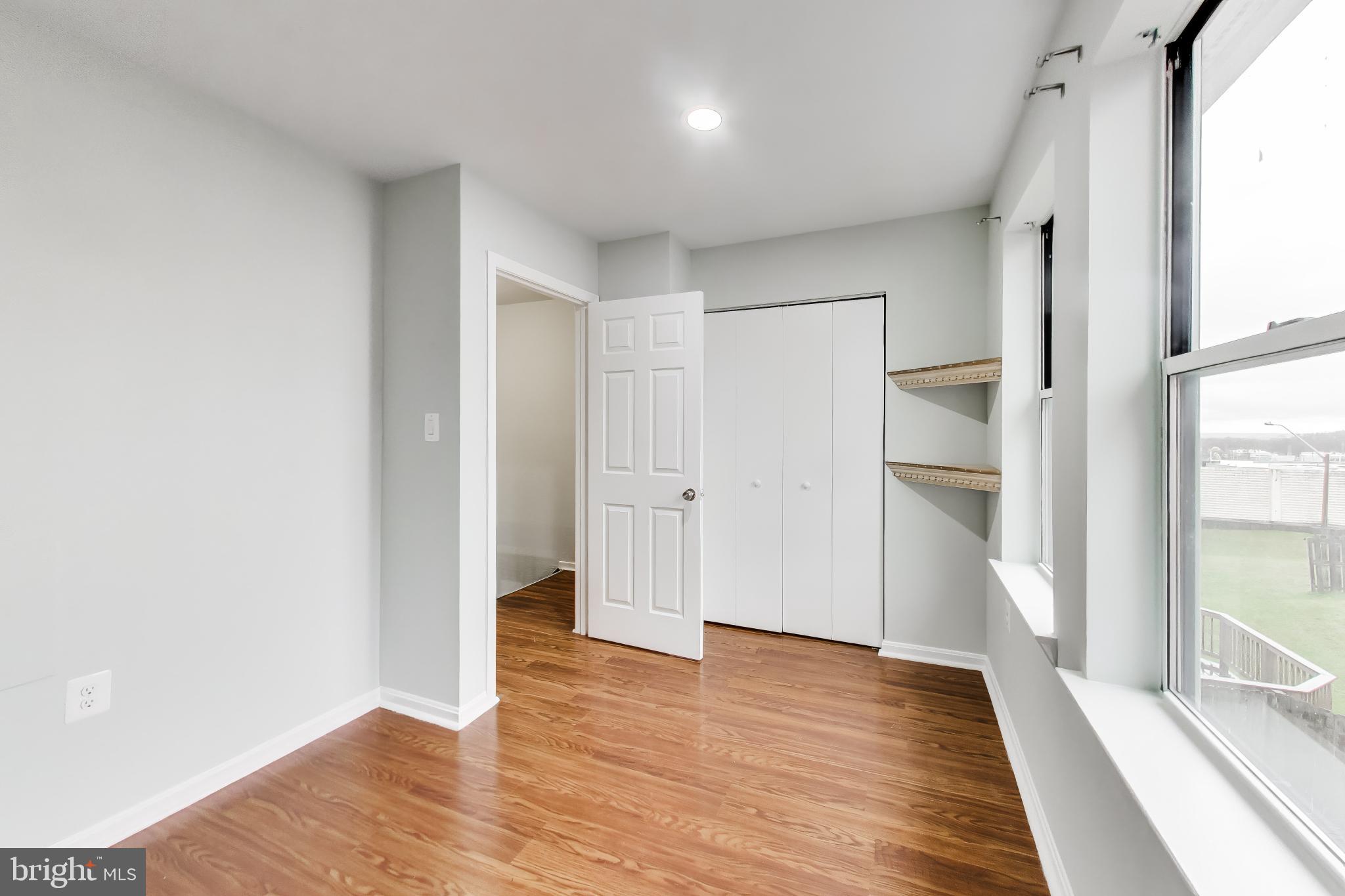 FAIRLAND - Residential