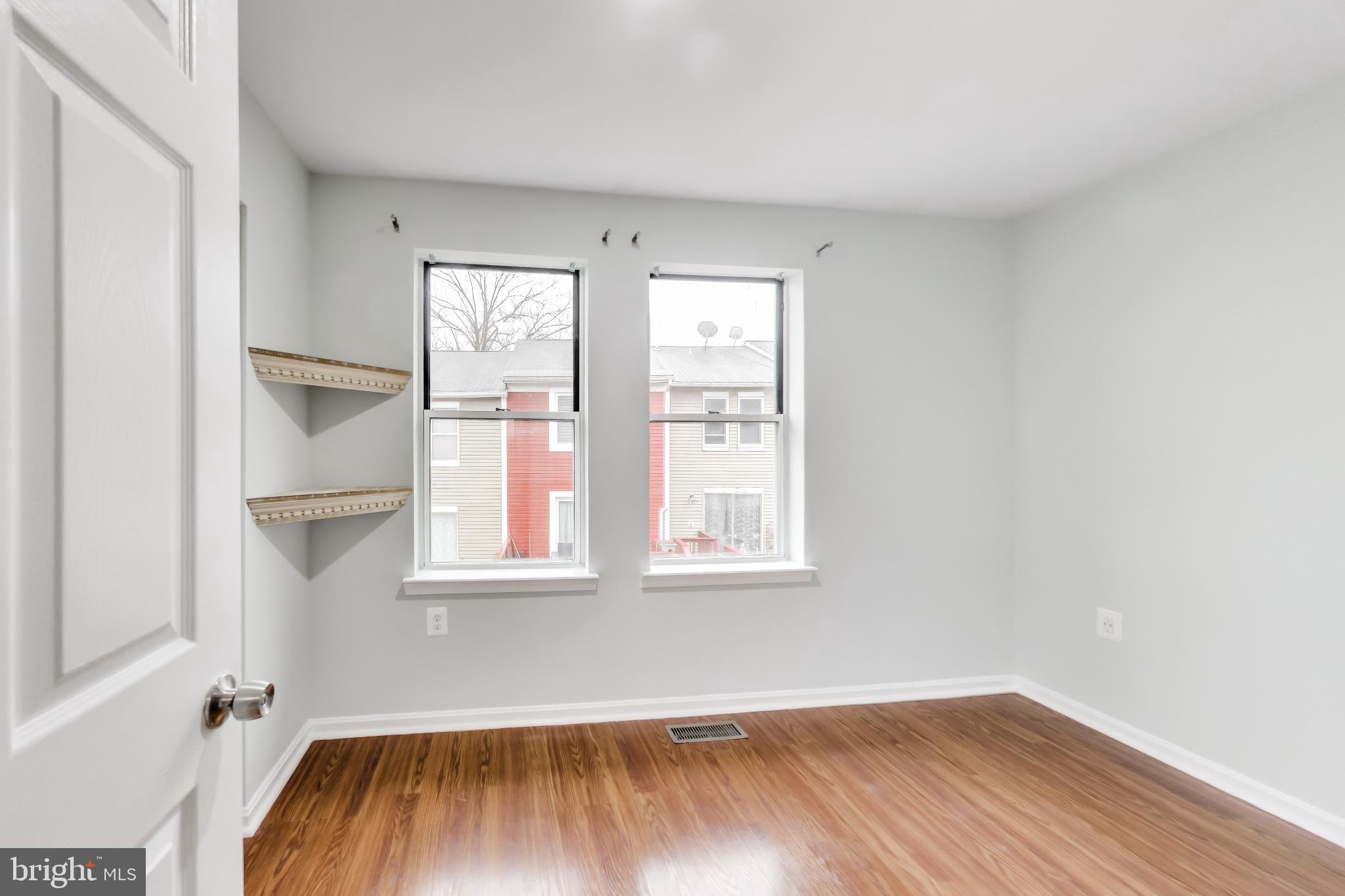 FAIRLAND - Residential