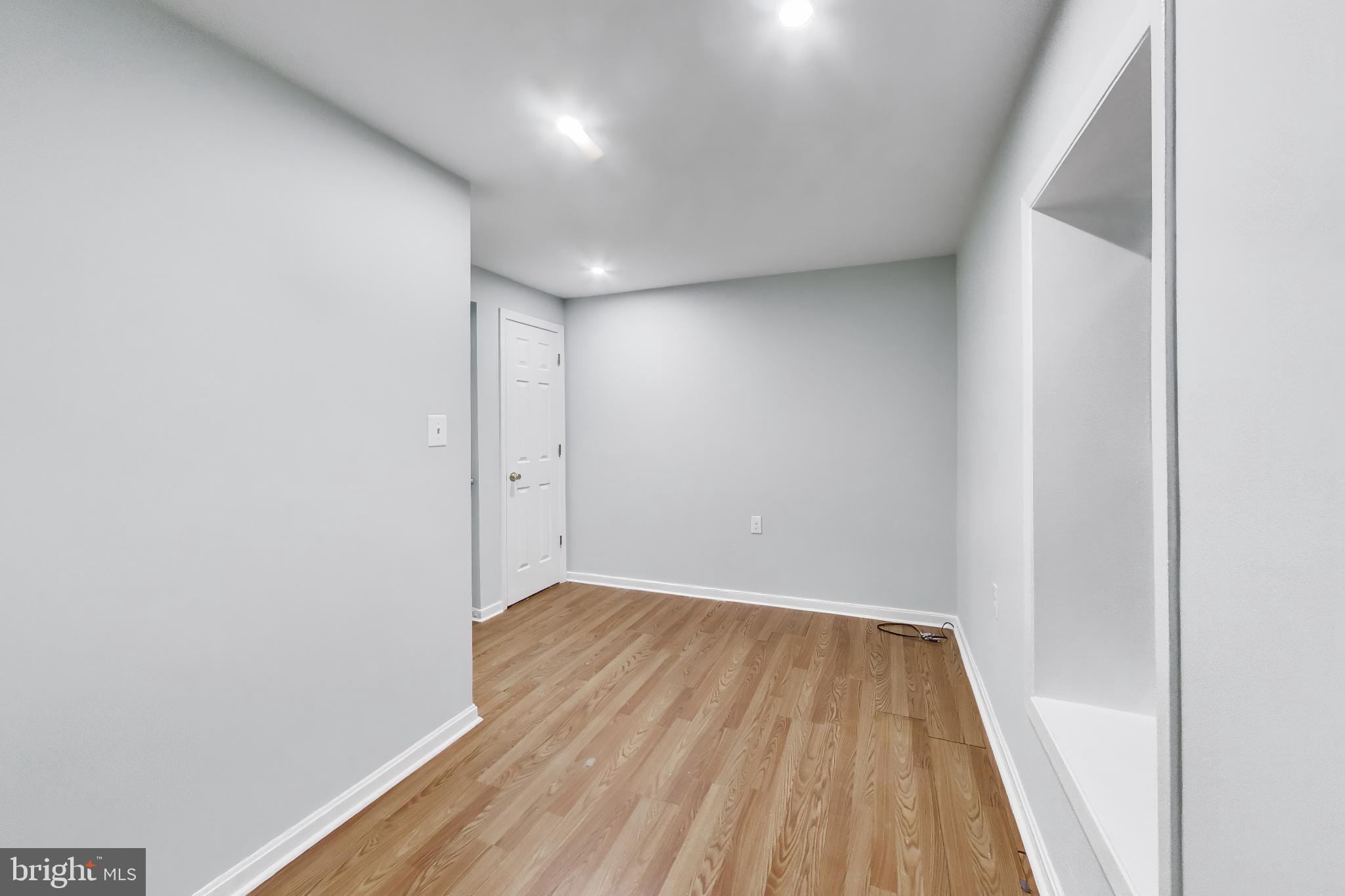 FAIRLAND - Residential