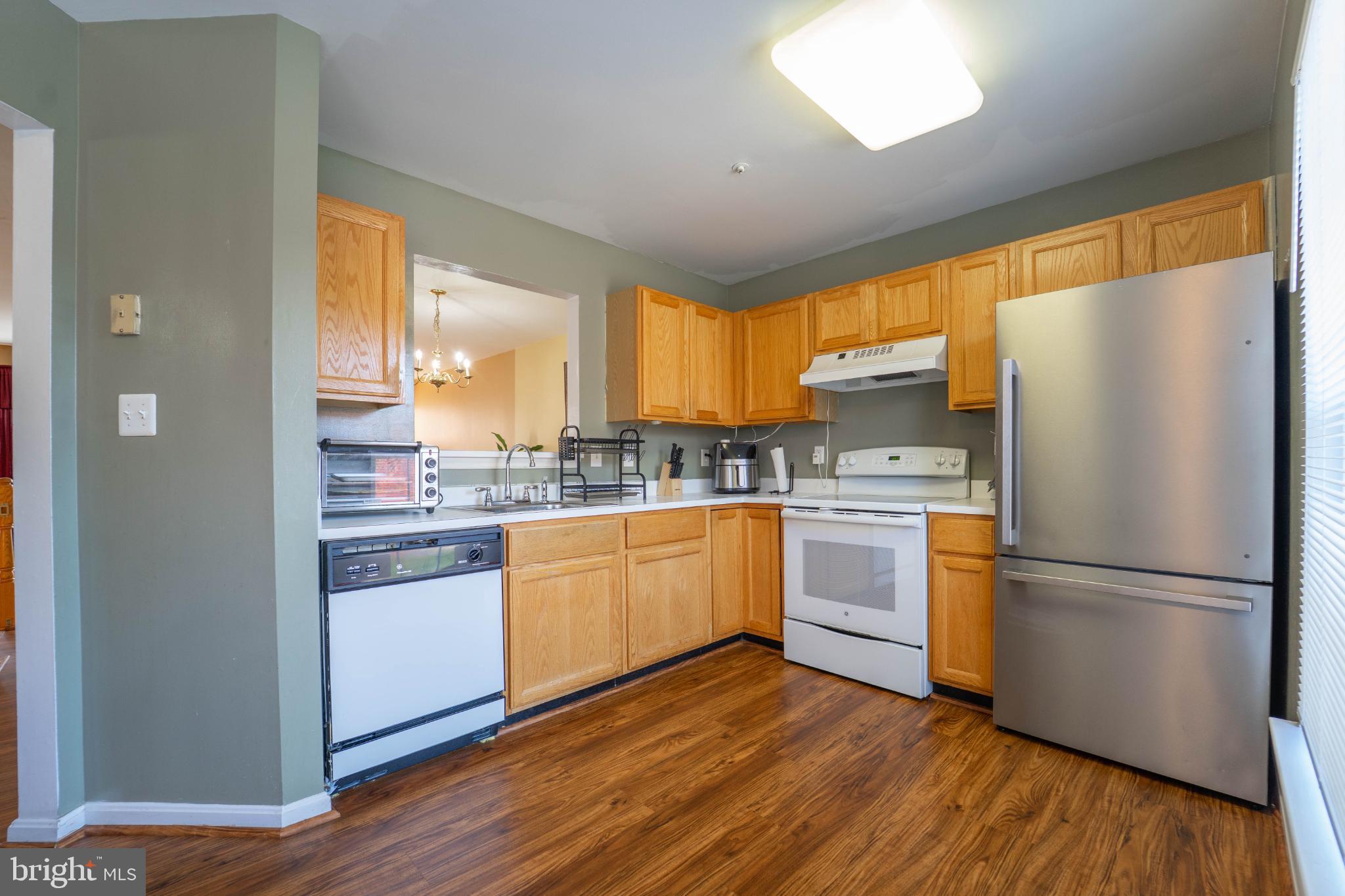 PENNSYLVANIA CROSSING - Residential