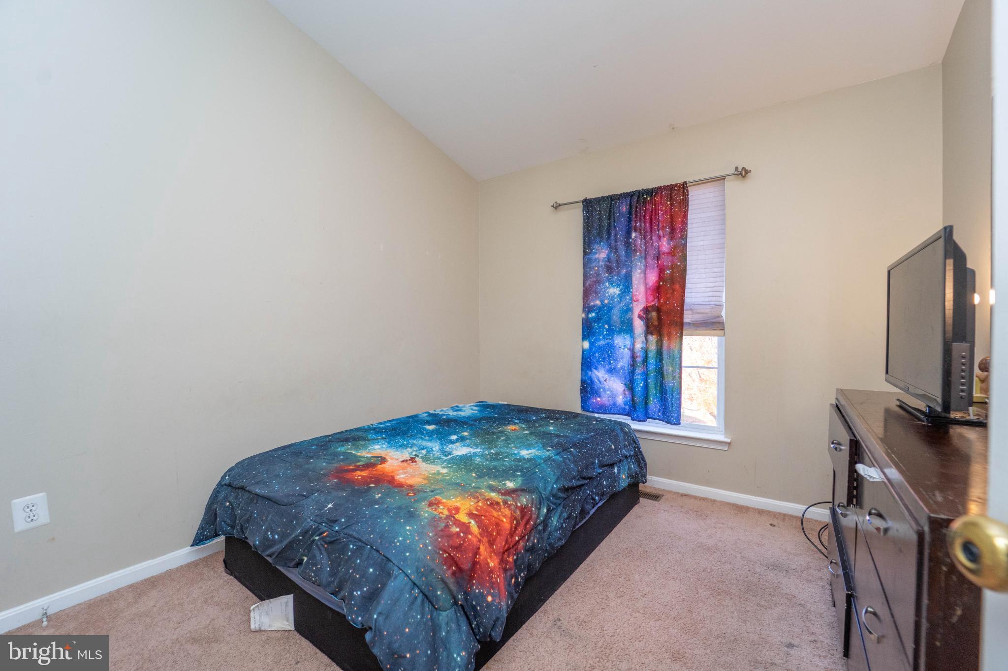 PENNSYLVANIA CROSSING - Residential