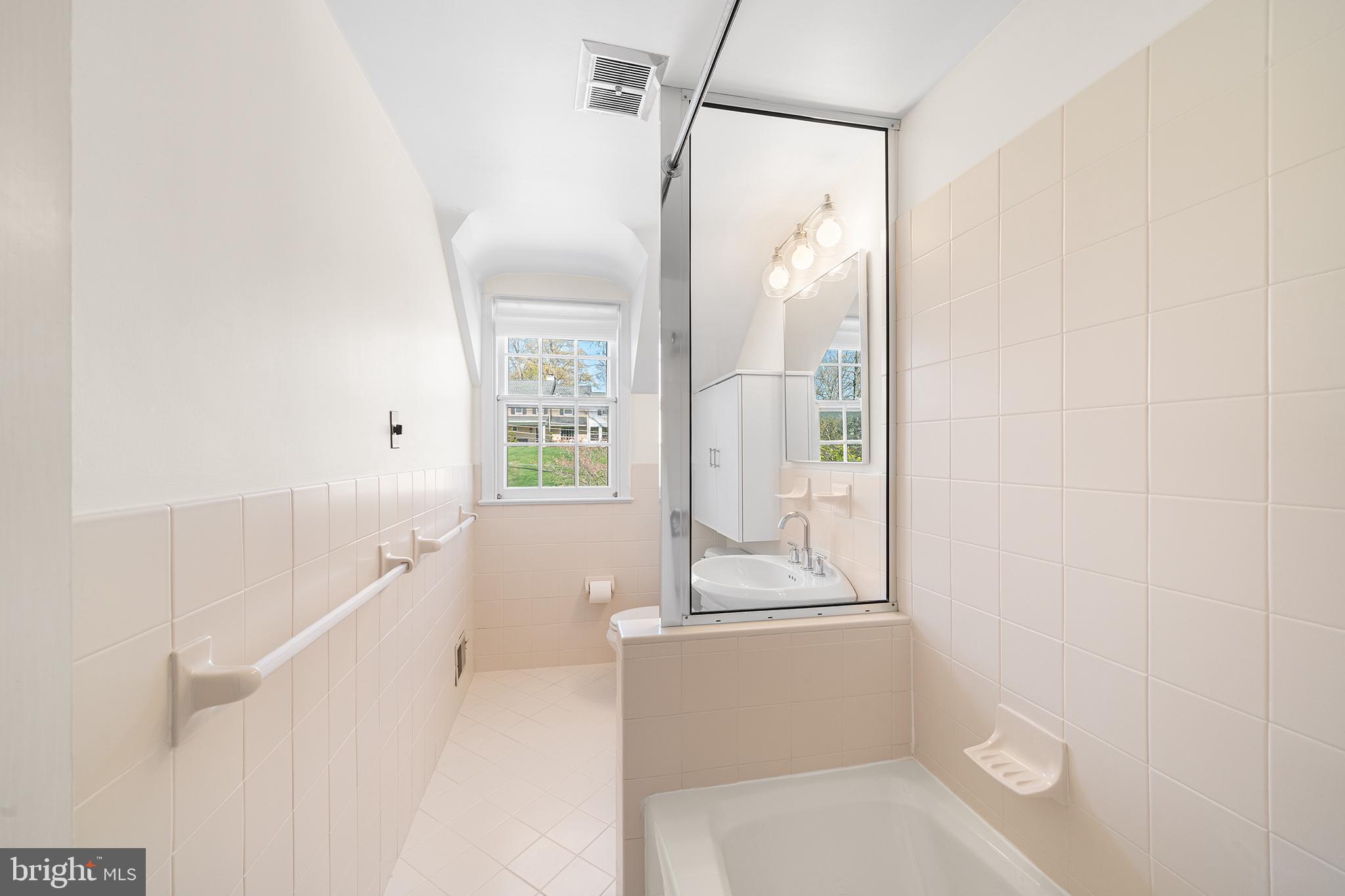 SHAND TRACT - Residential Lease