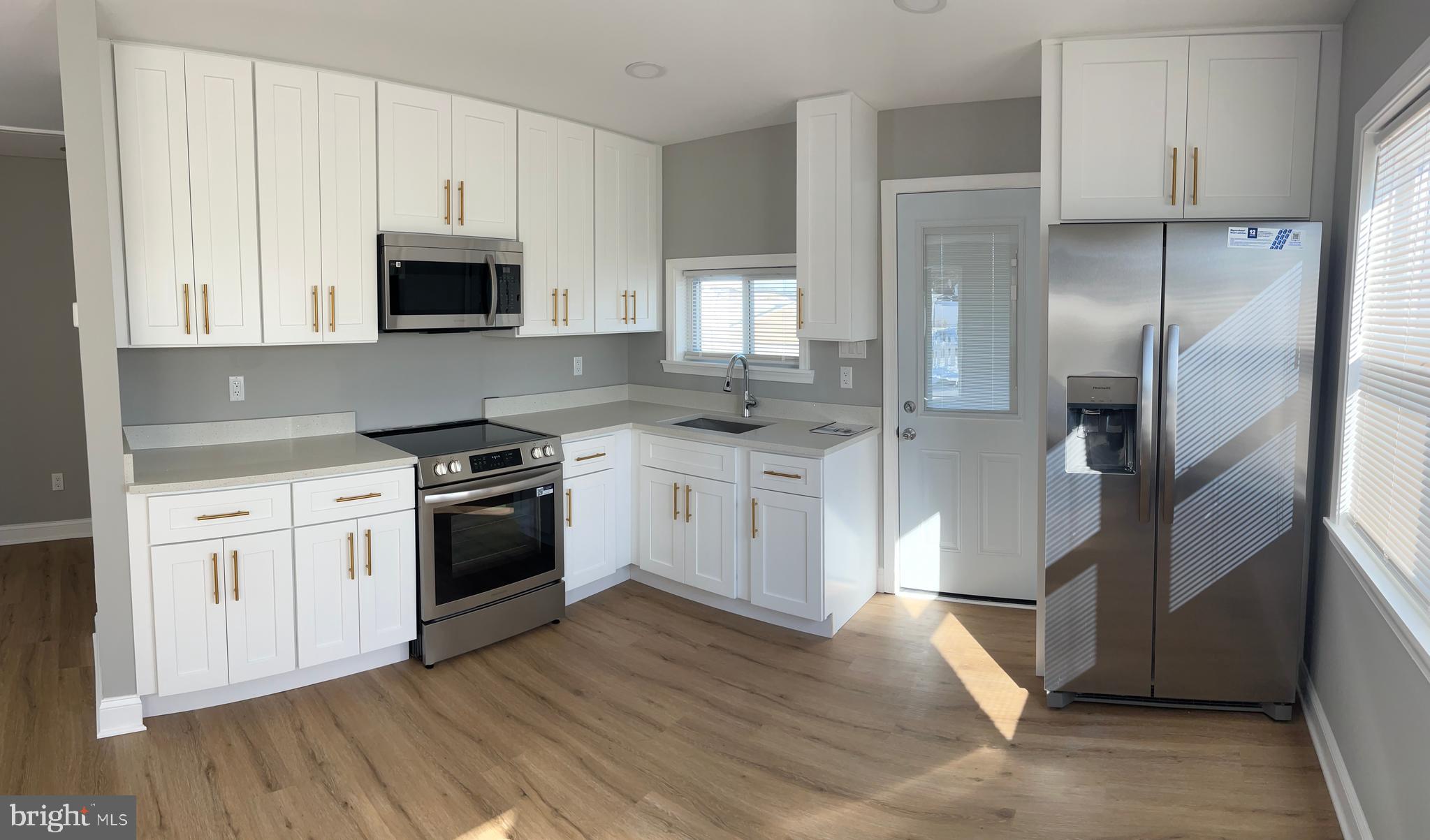 1201 FUSELAGE AVENUE