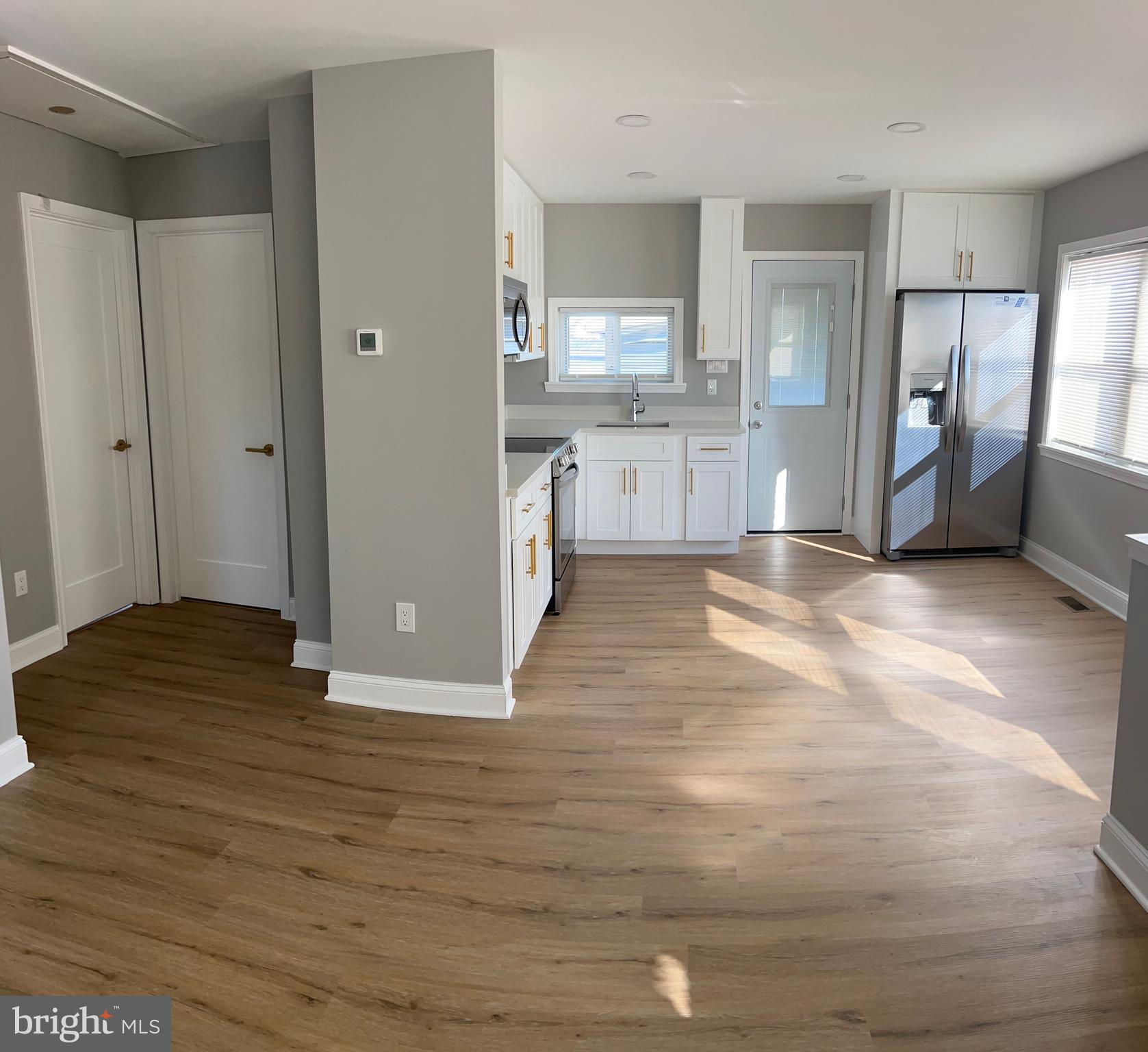 1201 FUSELAGE AVENUE