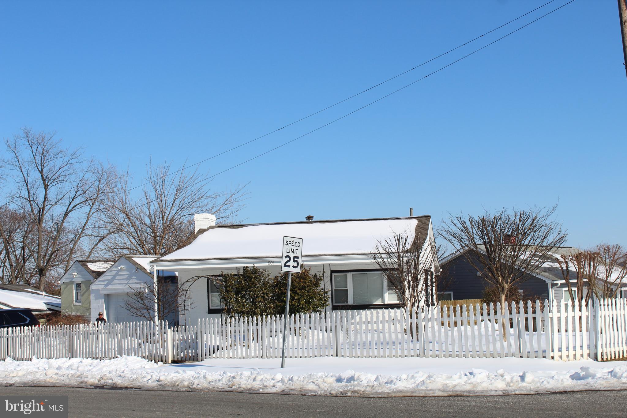 MIDDLE RIVER - Residential