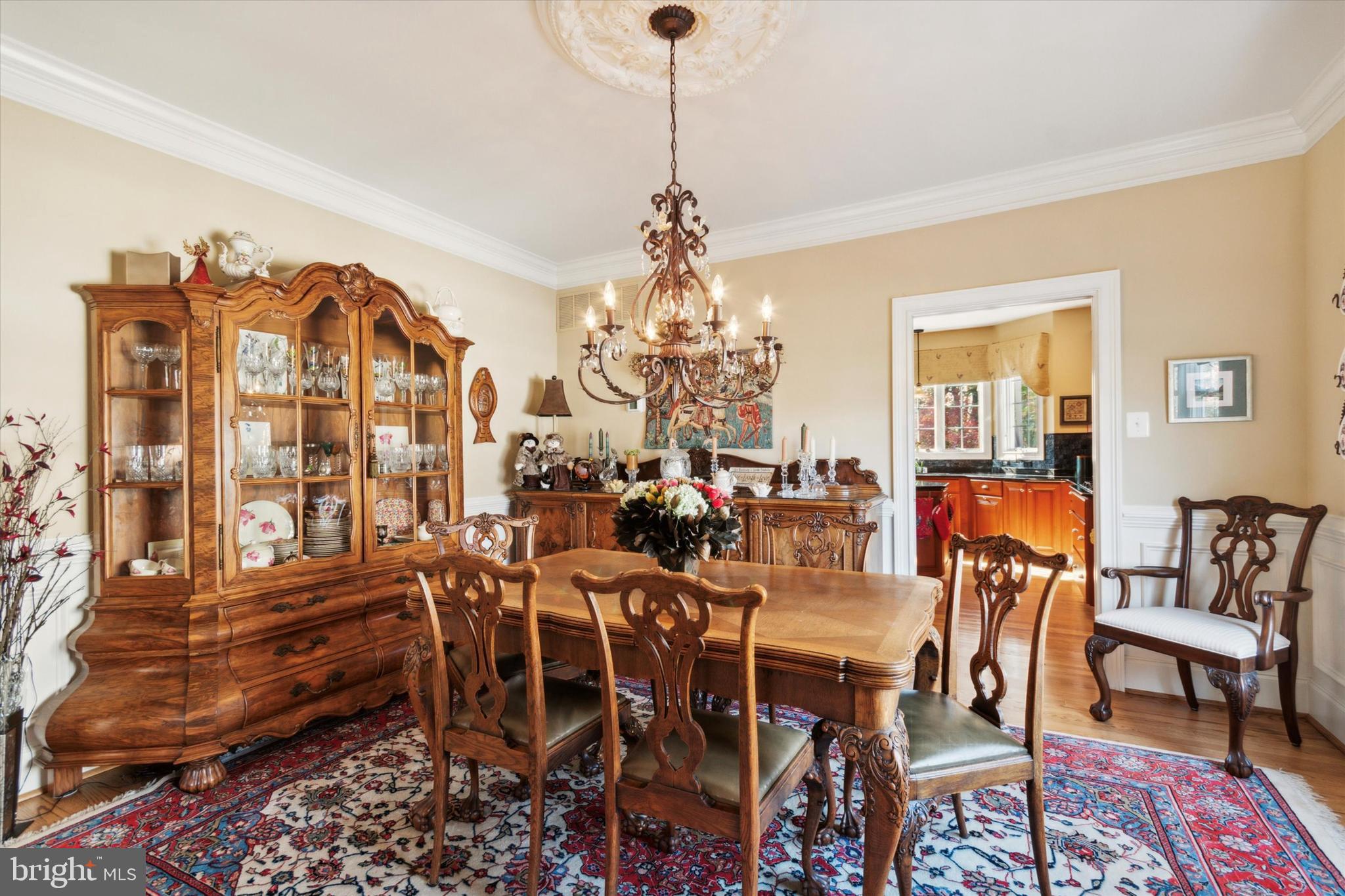 CHERRY CREEK - Residential