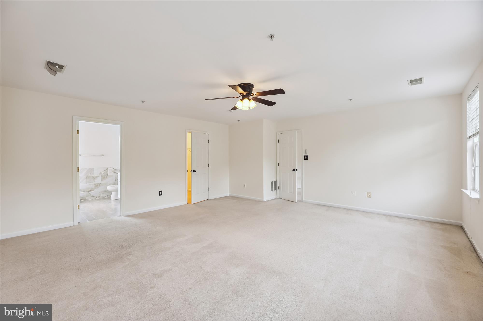 SADDLEBROOK - Residential