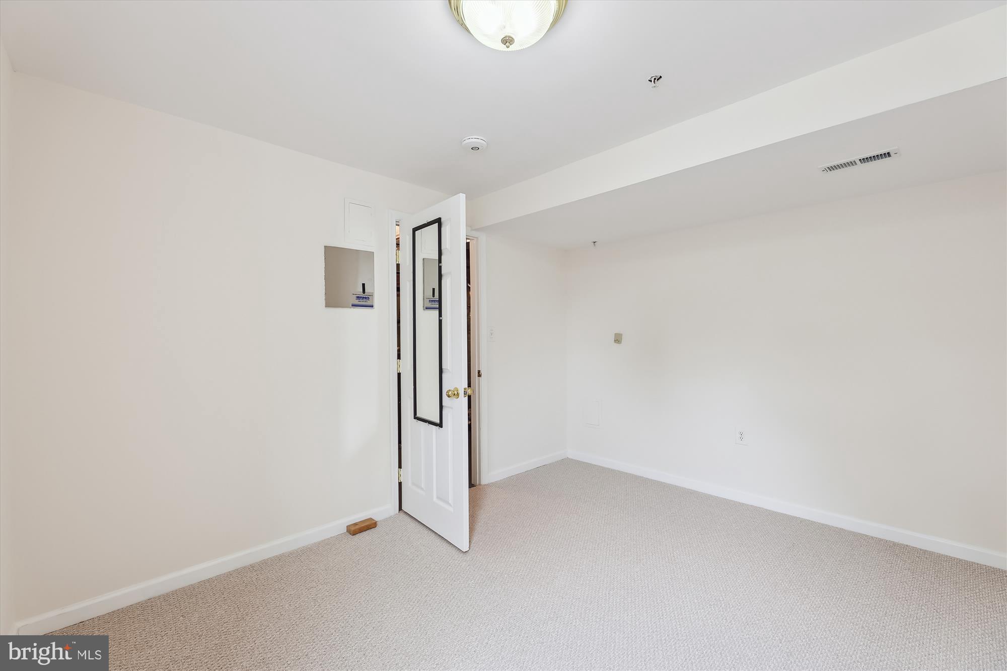 SADDLEBROOK - Residential