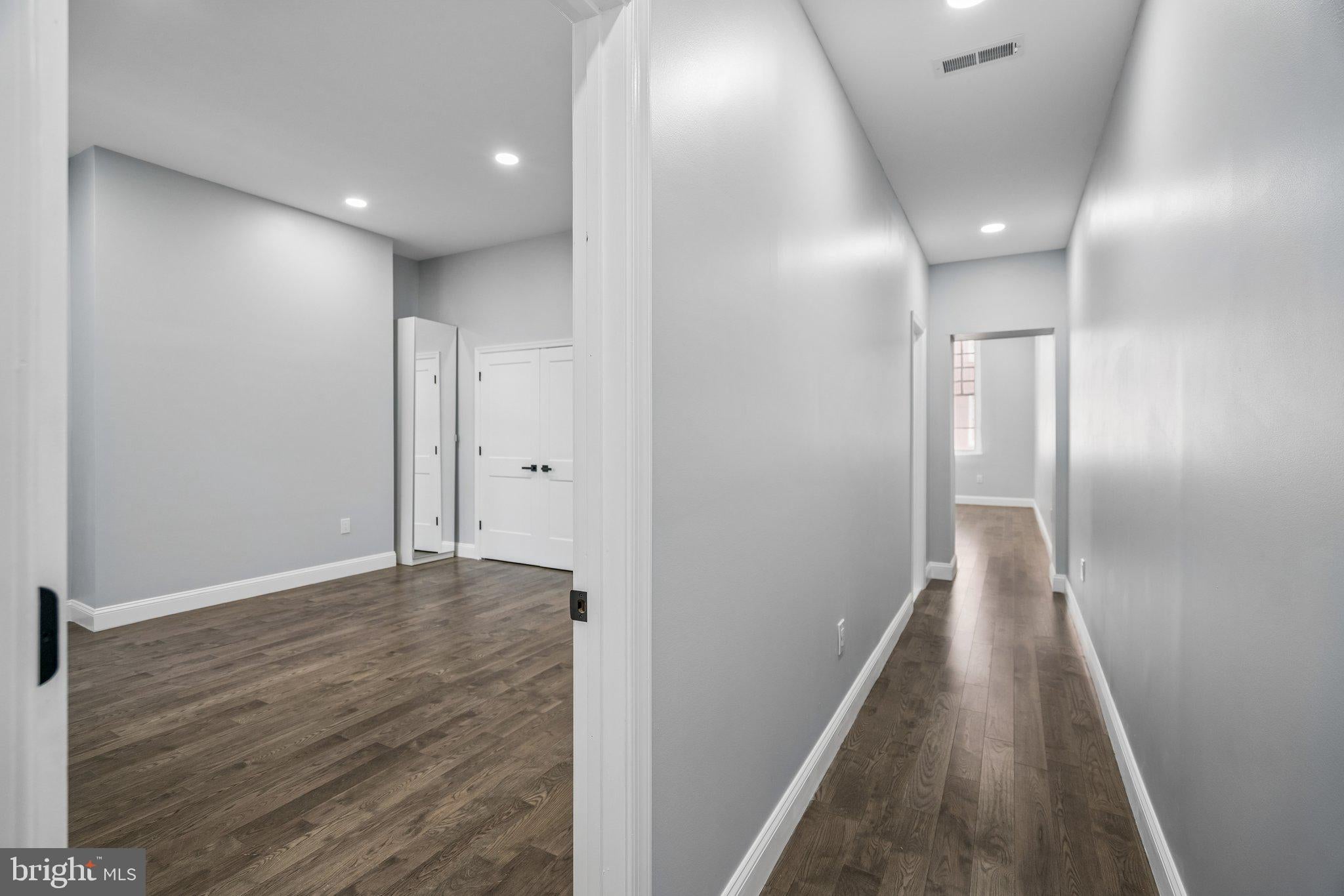 1202 SPRUCE STREET 2F