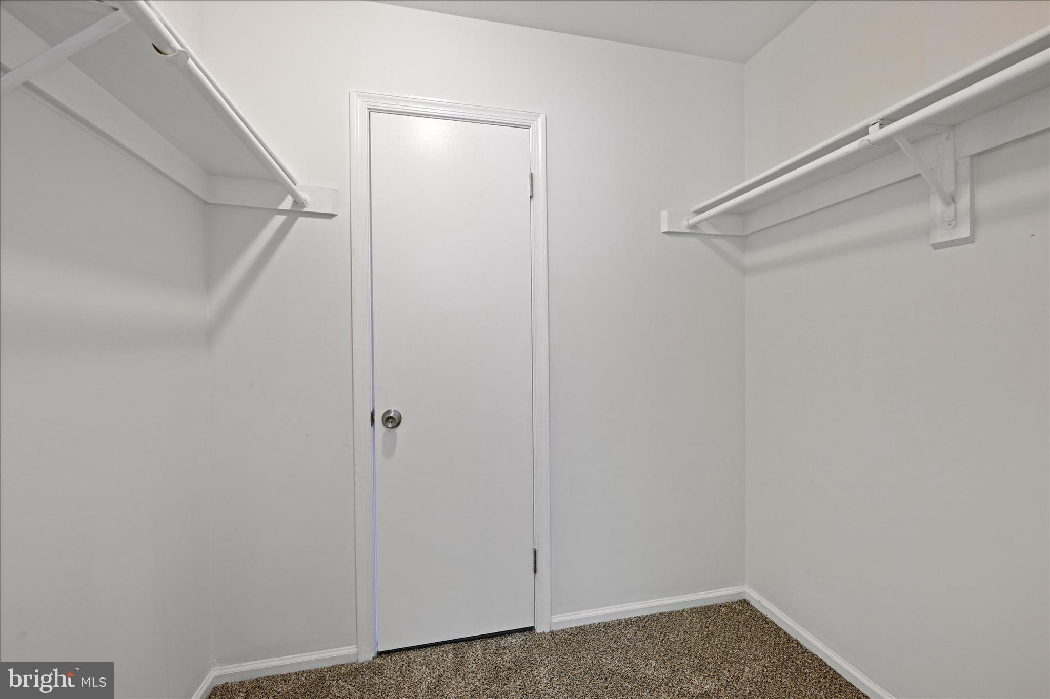 MARBLE HILL - Residential