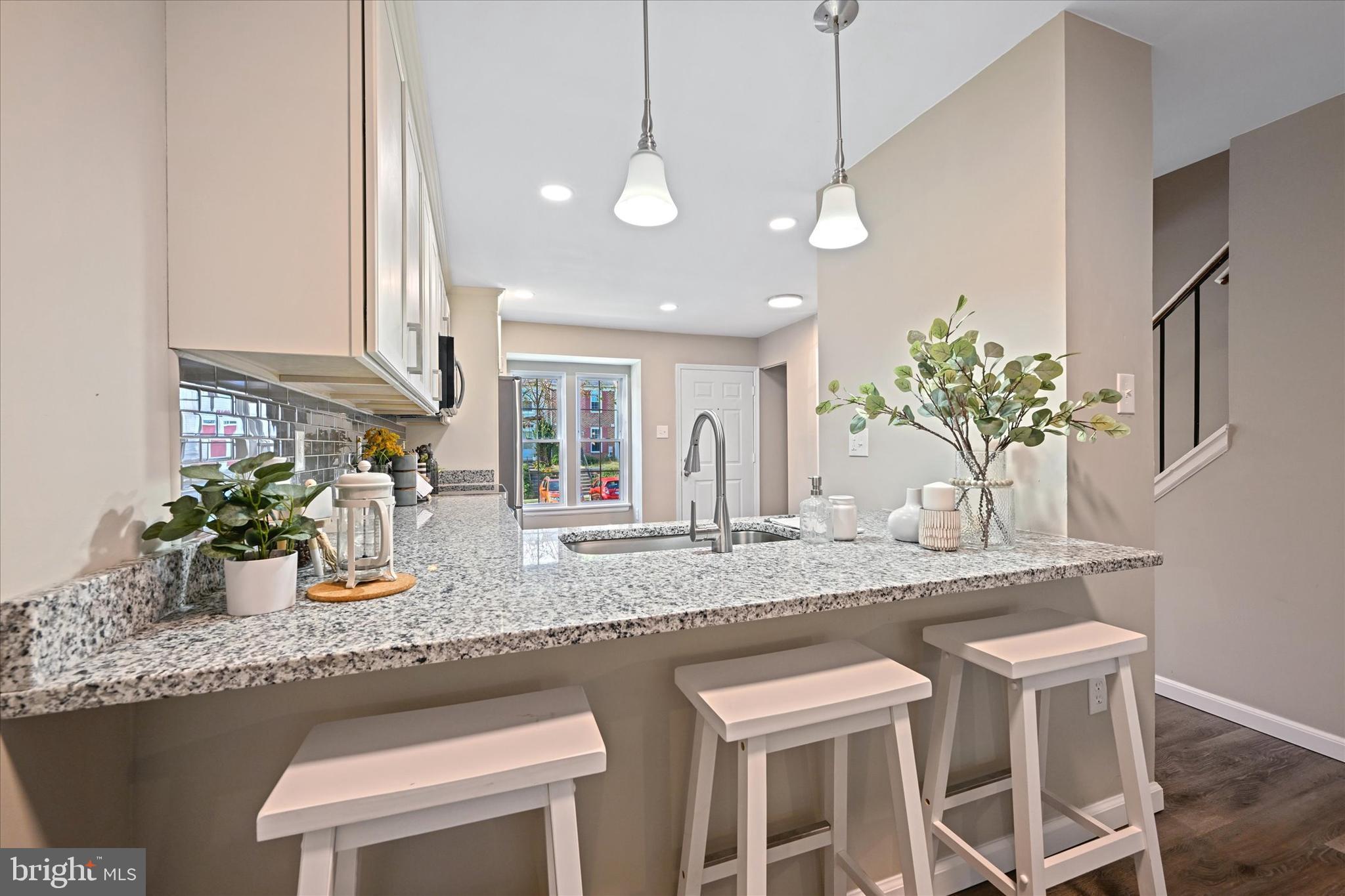 MARBLE HILL - Residential