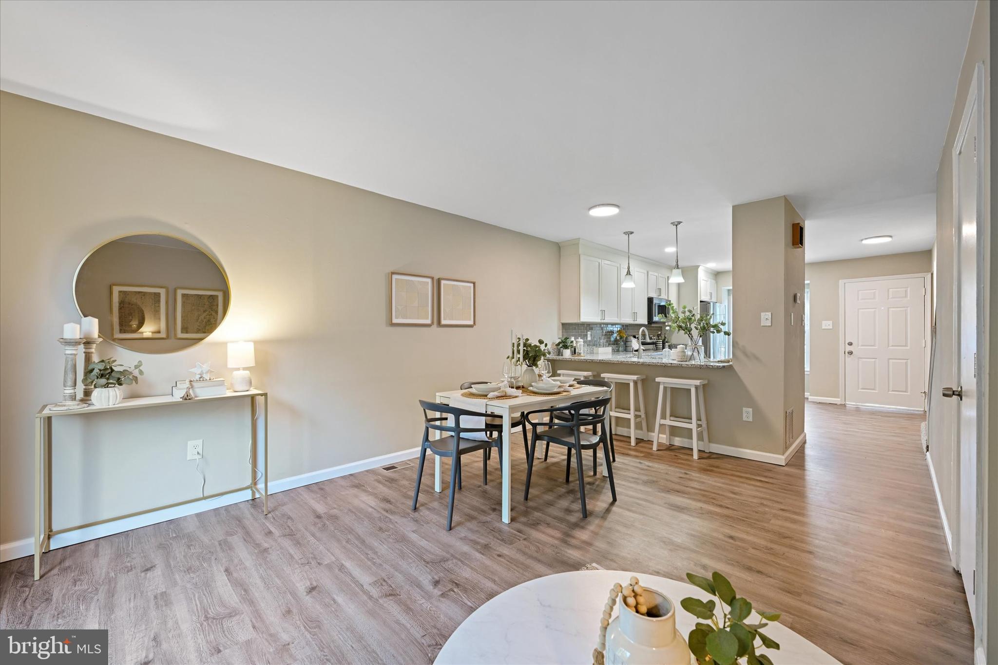 MARBLE HILL - Residential