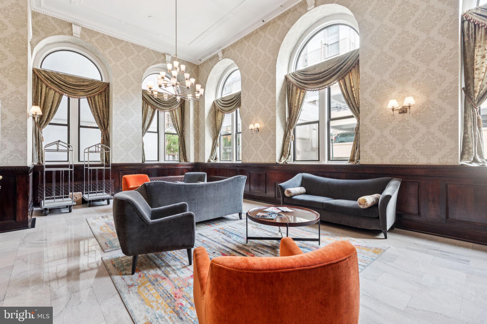 CENTER CITY - Residential