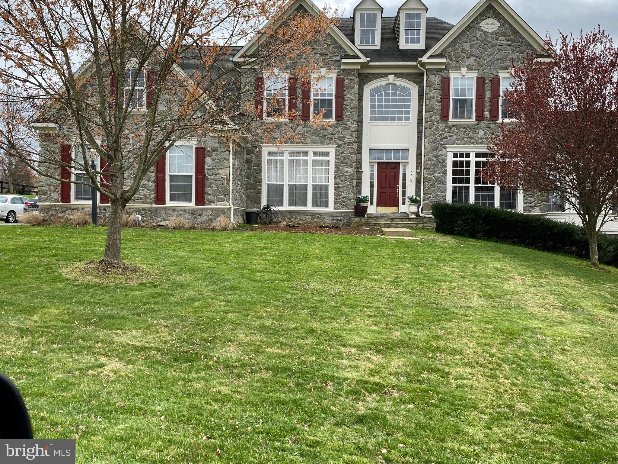 5569 JAMISONS FARM DRIVE