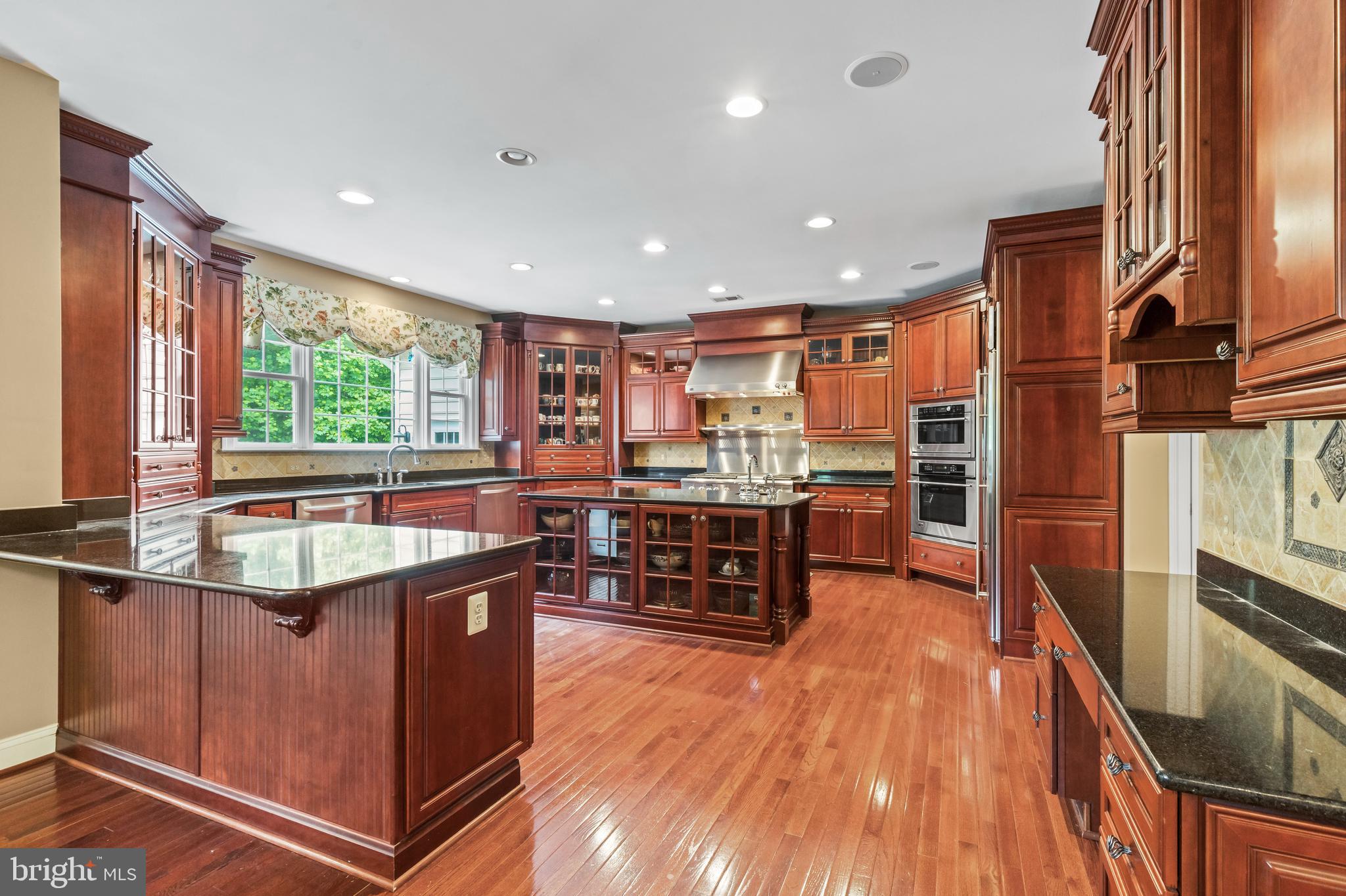 CEDAR CREST - Residential