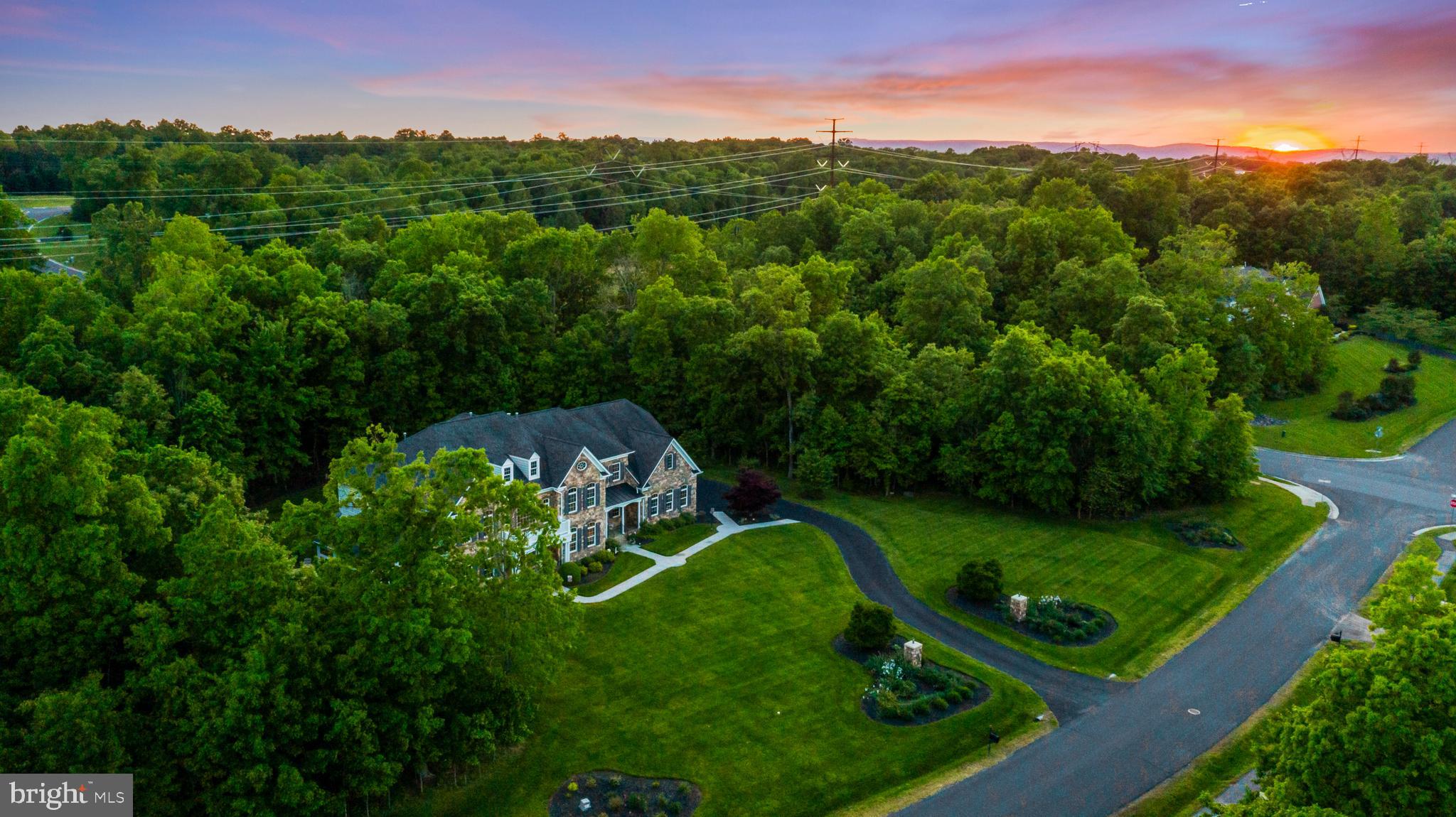 CEDAR CREST - Residential