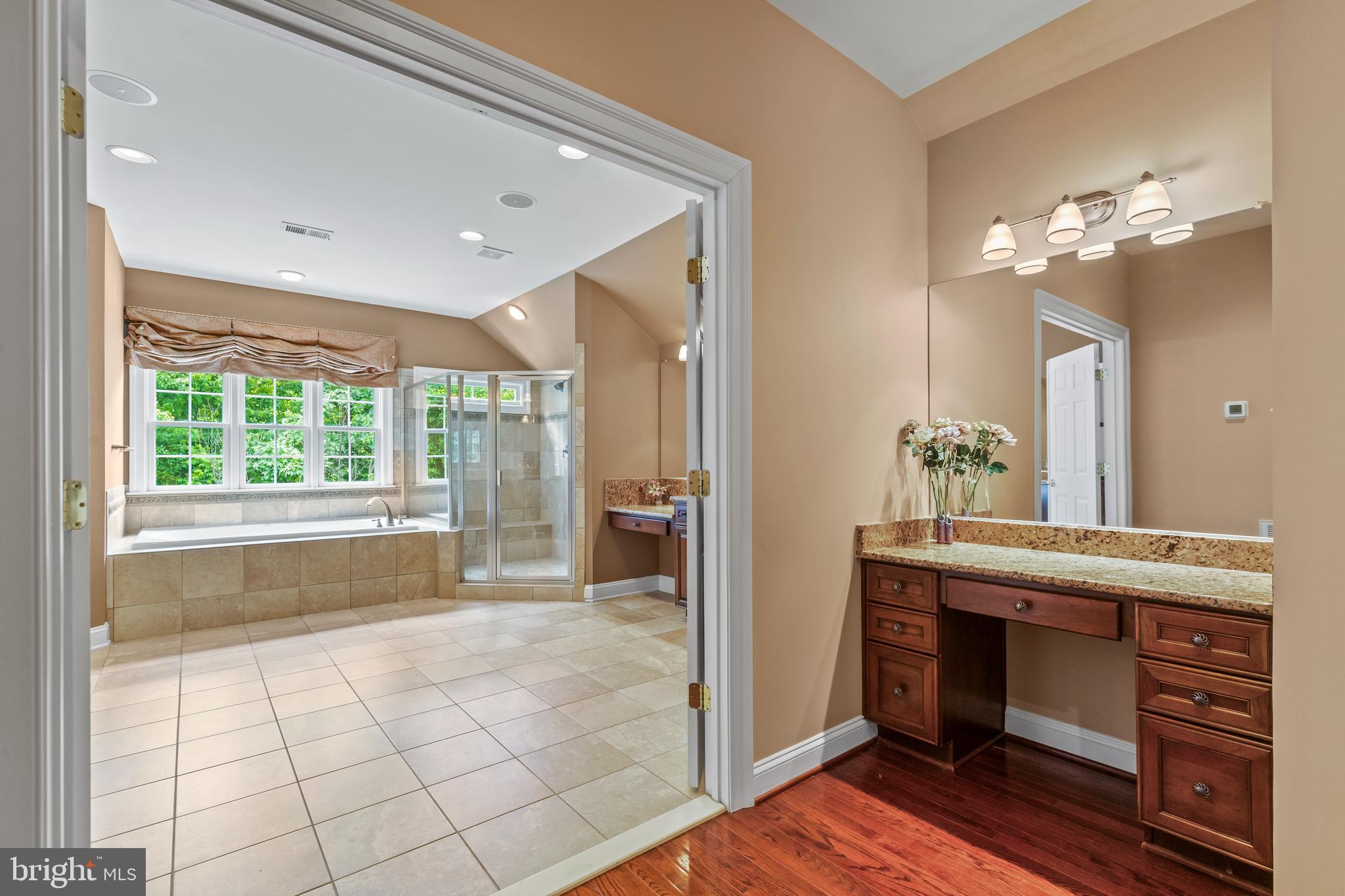 CEDAR CREST - Residential