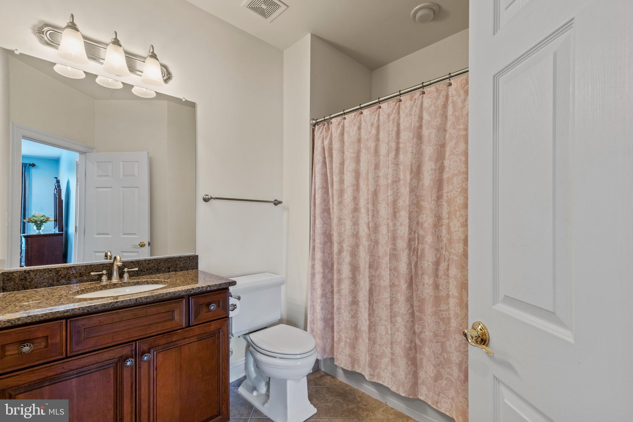 CEDAR CREST - Residential