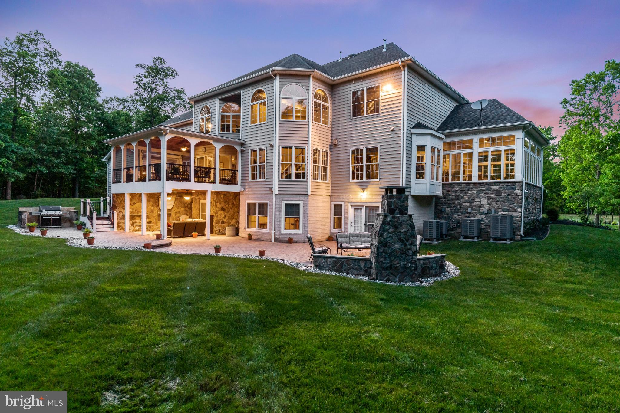 CEDAR CREST - Residential