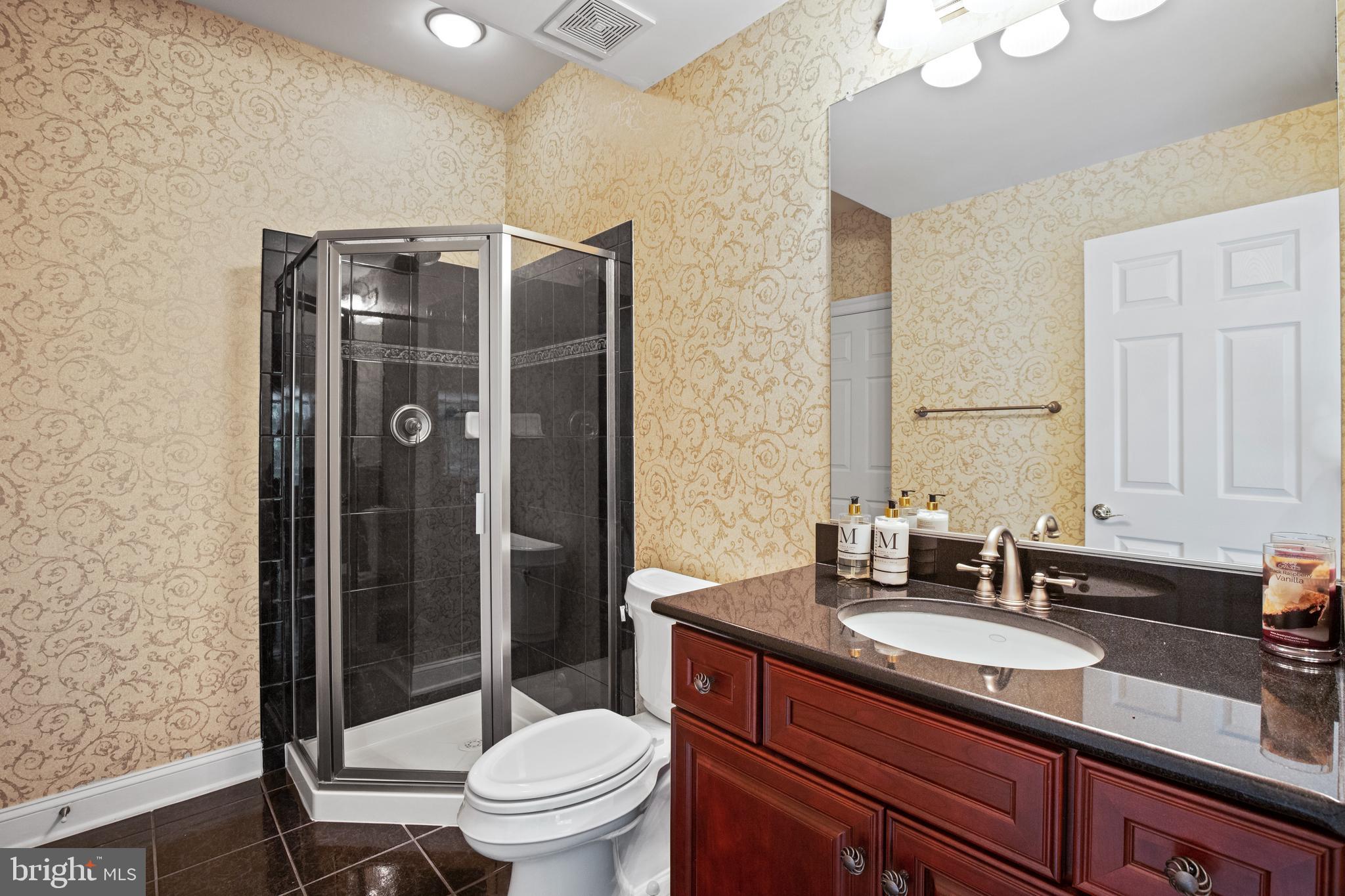 CEDAR CREST - Residential