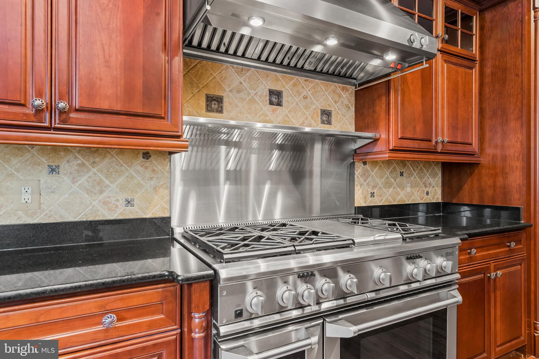 CEDAR CREST - Residential