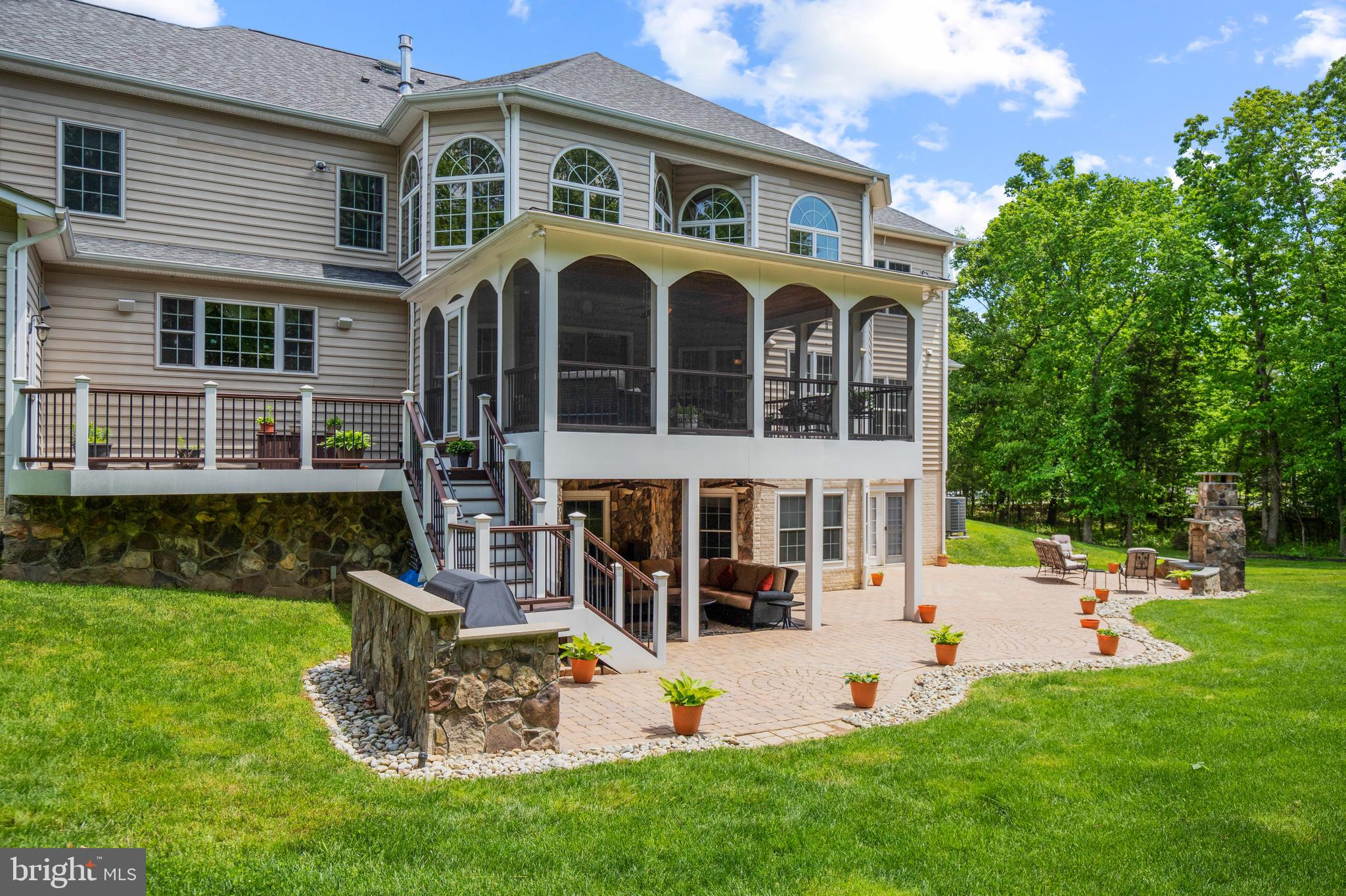 CEDAR CREST - Residential