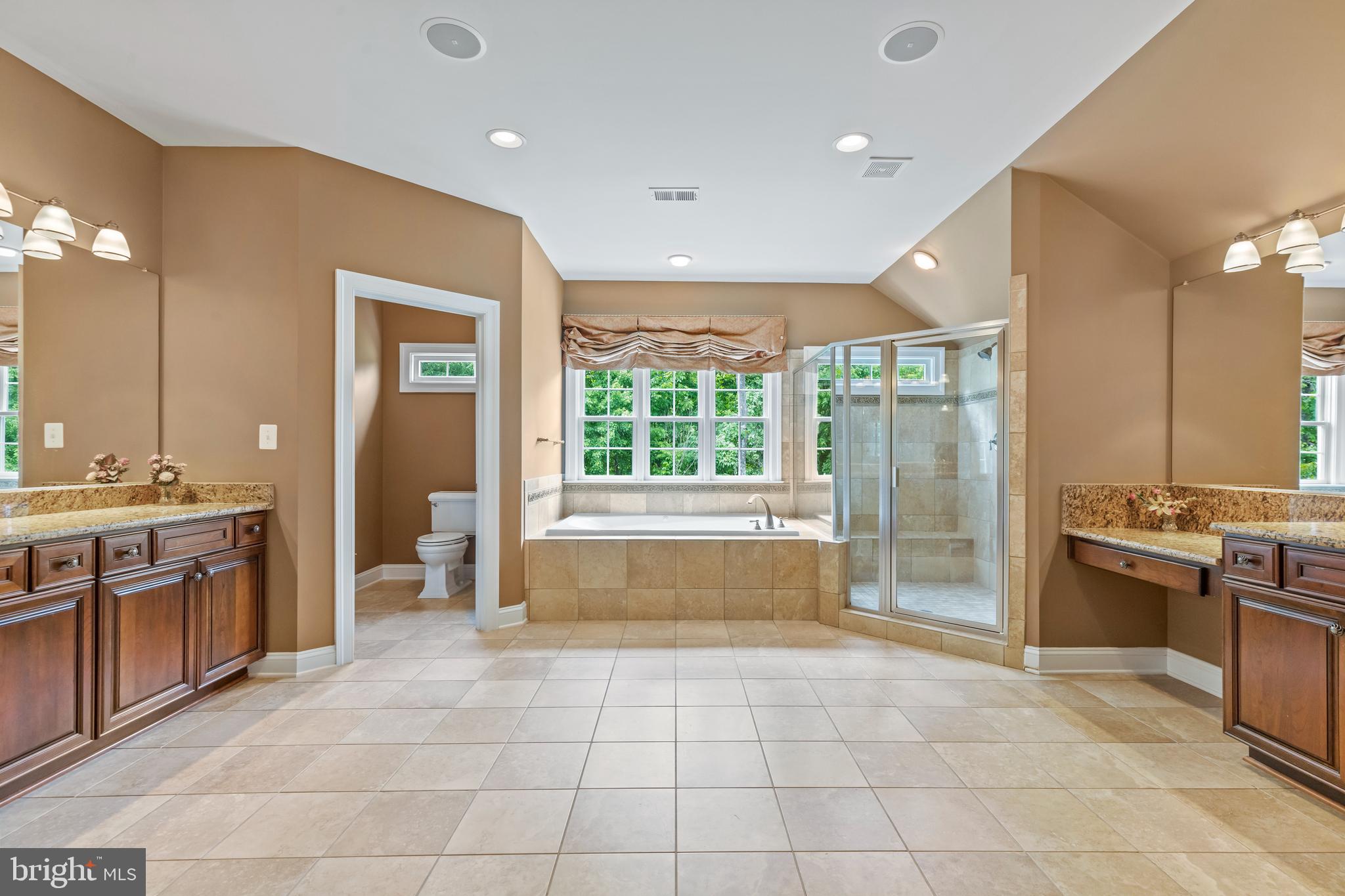 CEDAR CREST - Residential