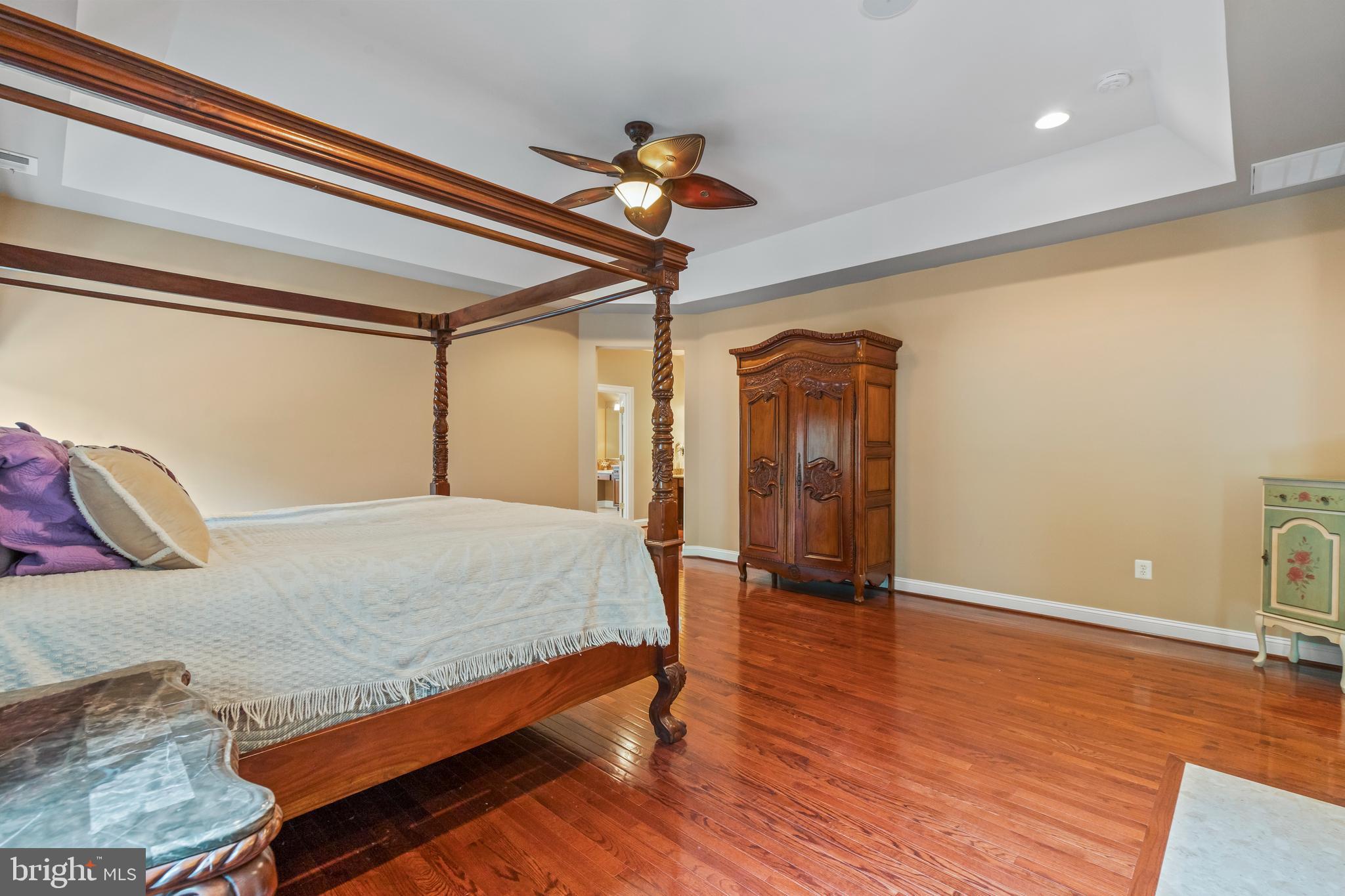 CEDAR CREST - Residential