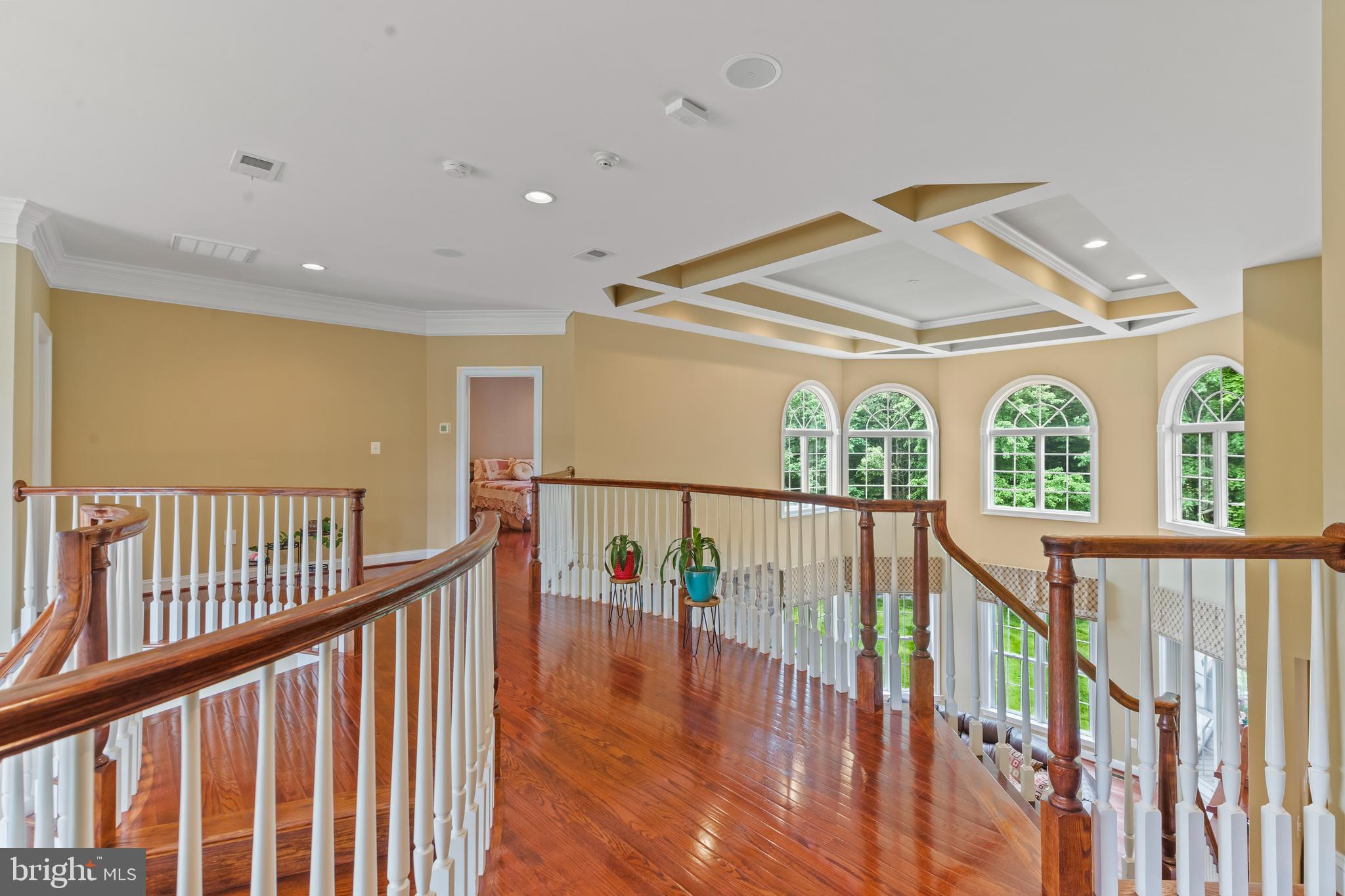 CEDAR CREST - Residential