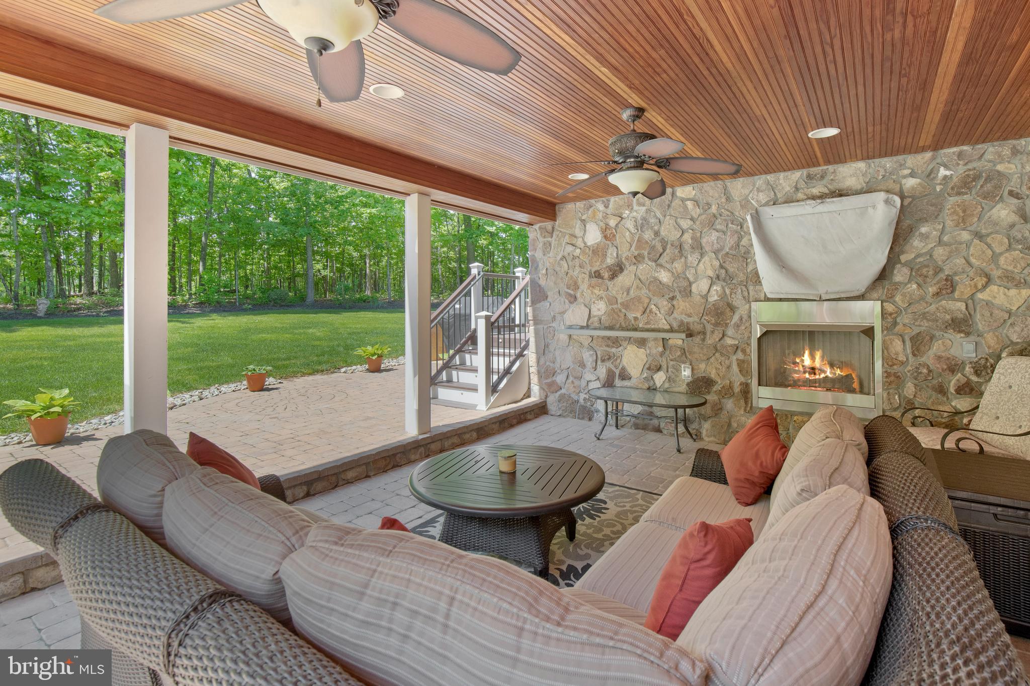 CEDAR CREST - Residential