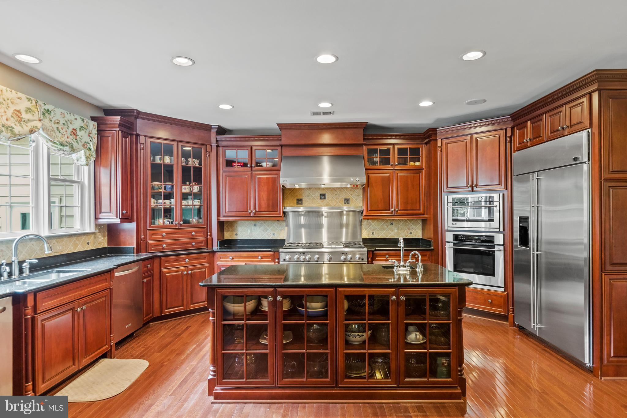 CEDAR CREST - Residential