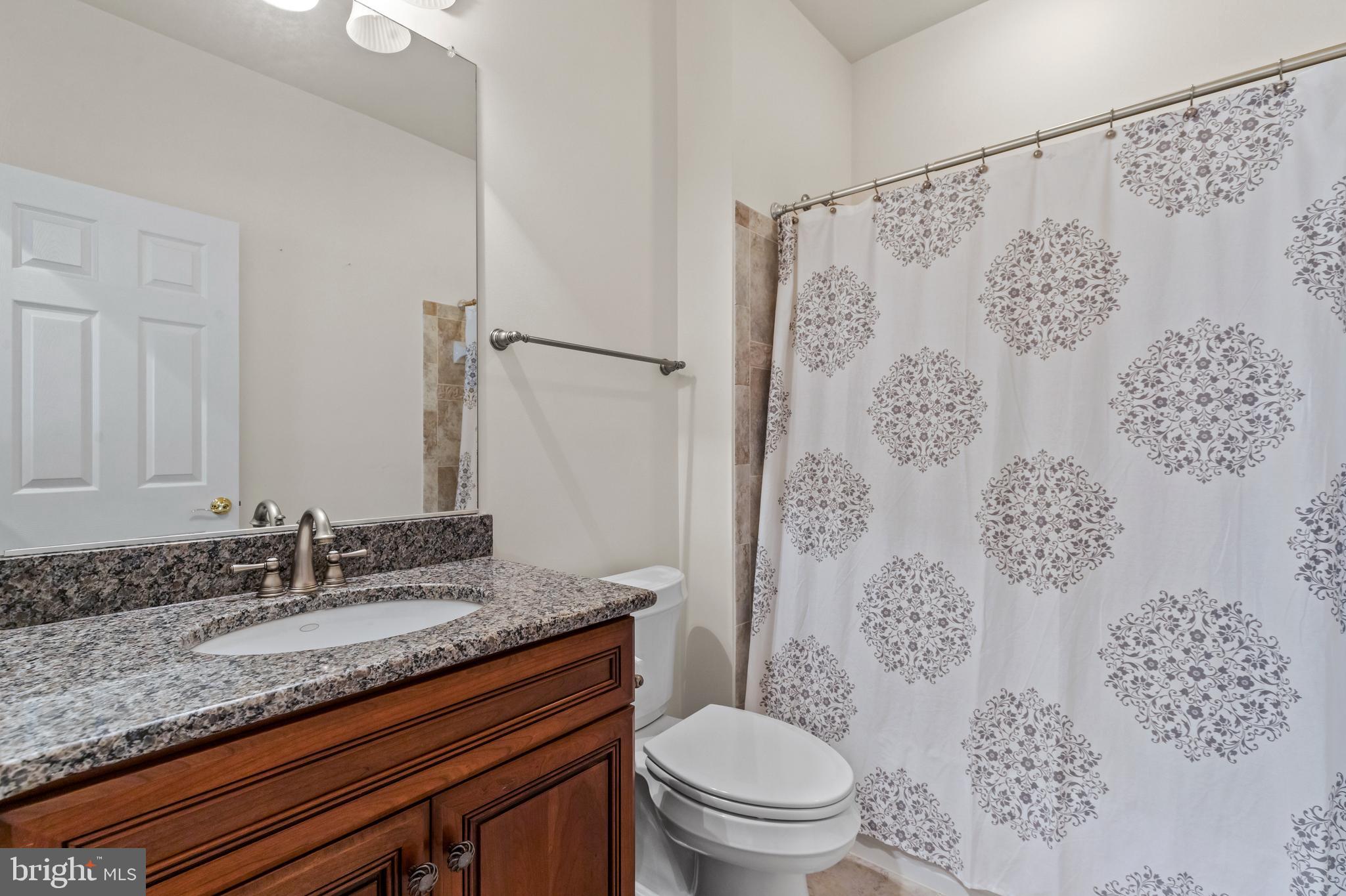 CEDAR CREST - Residential