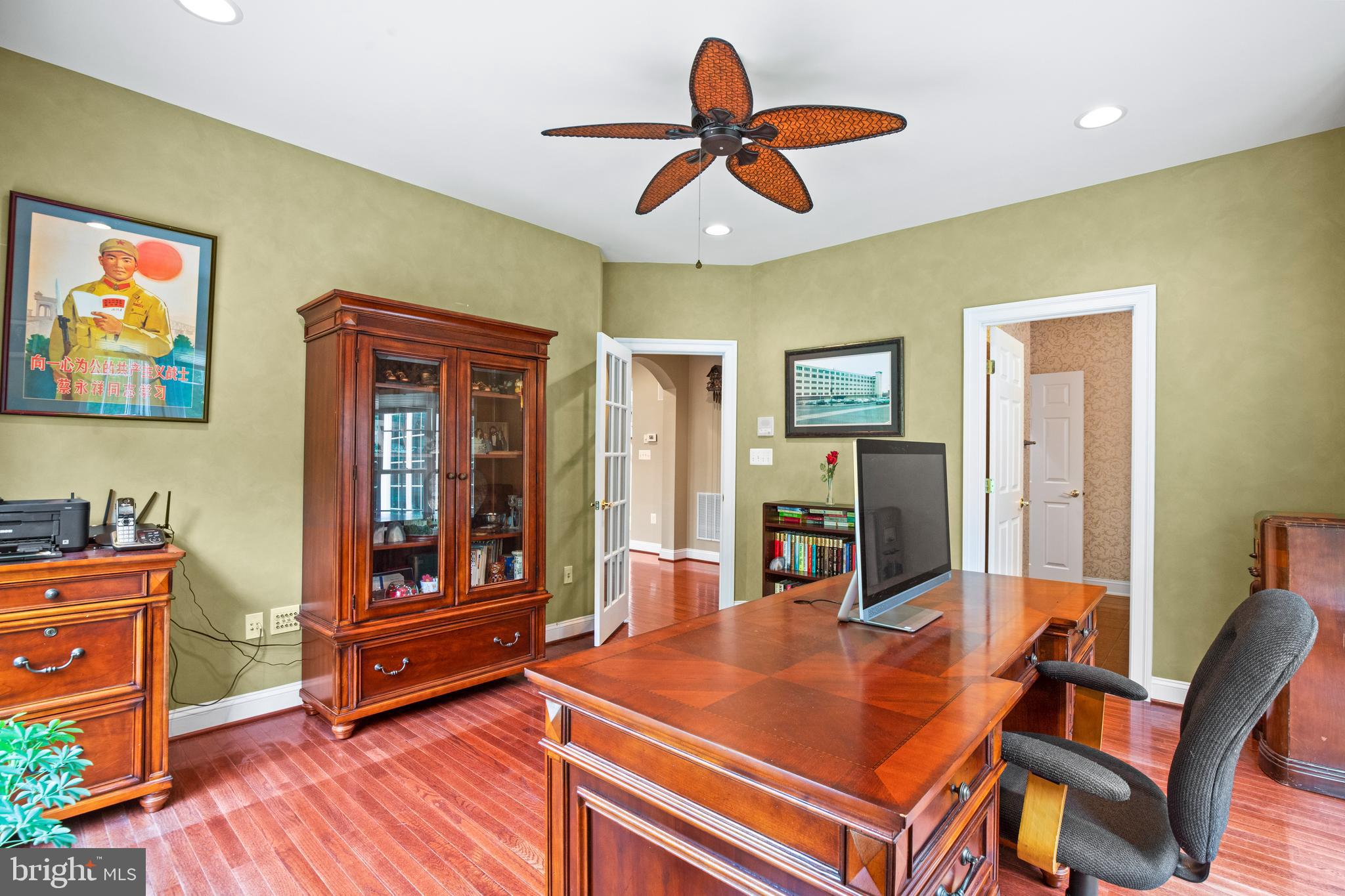 CEDAR CREST - Residential