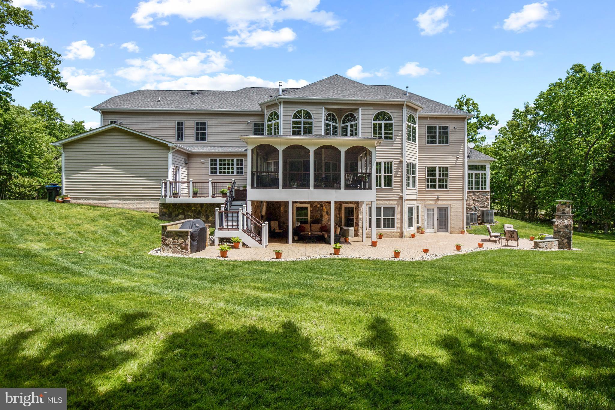 CEDAR CREST - Residential