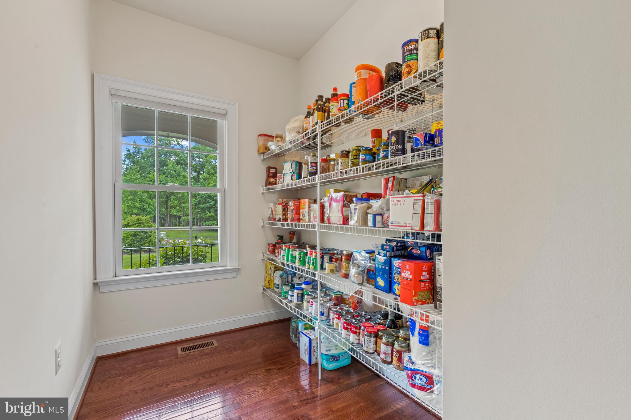 CEDAR CREST - Residential