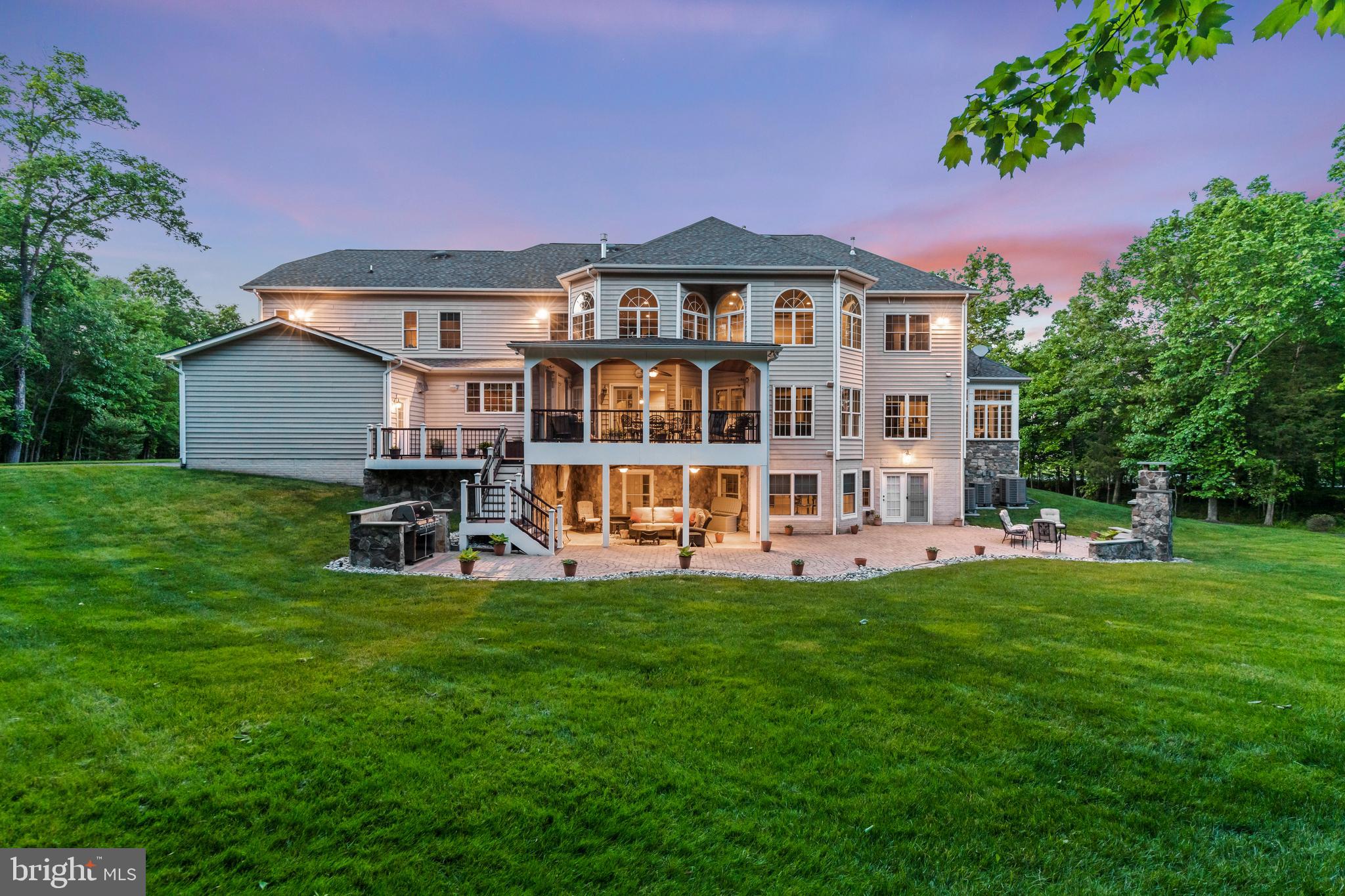 CEDAR CREST - Residential