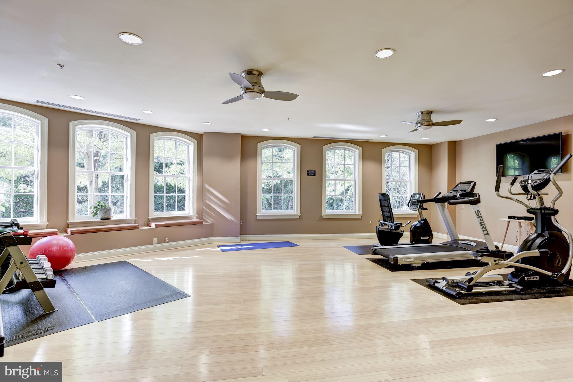 MORGAN AT MCLEAN - Residential