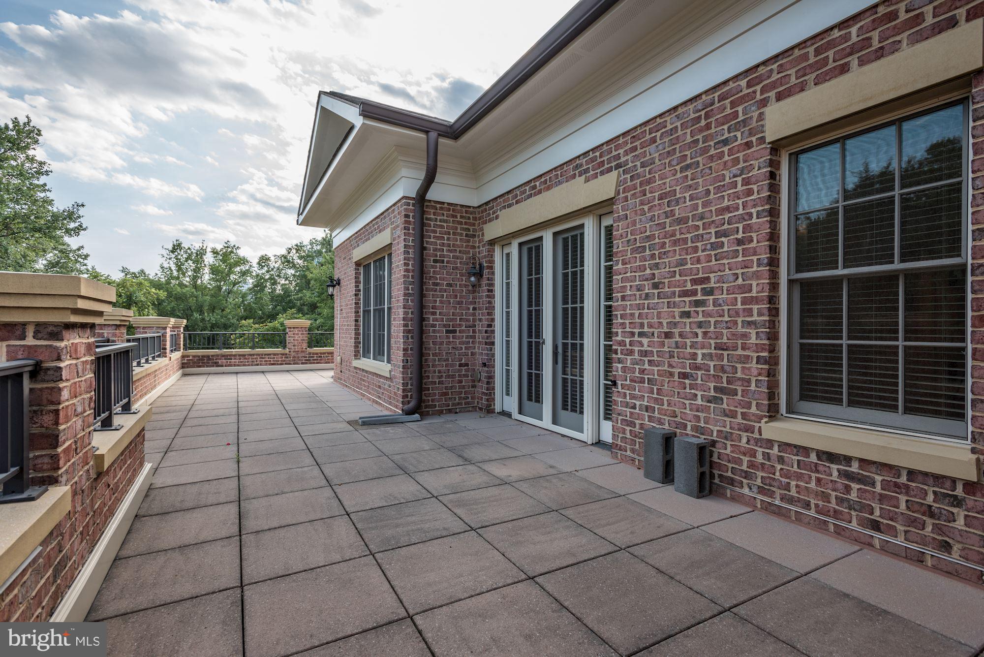 MORGAN AT MCLEAN - Residential