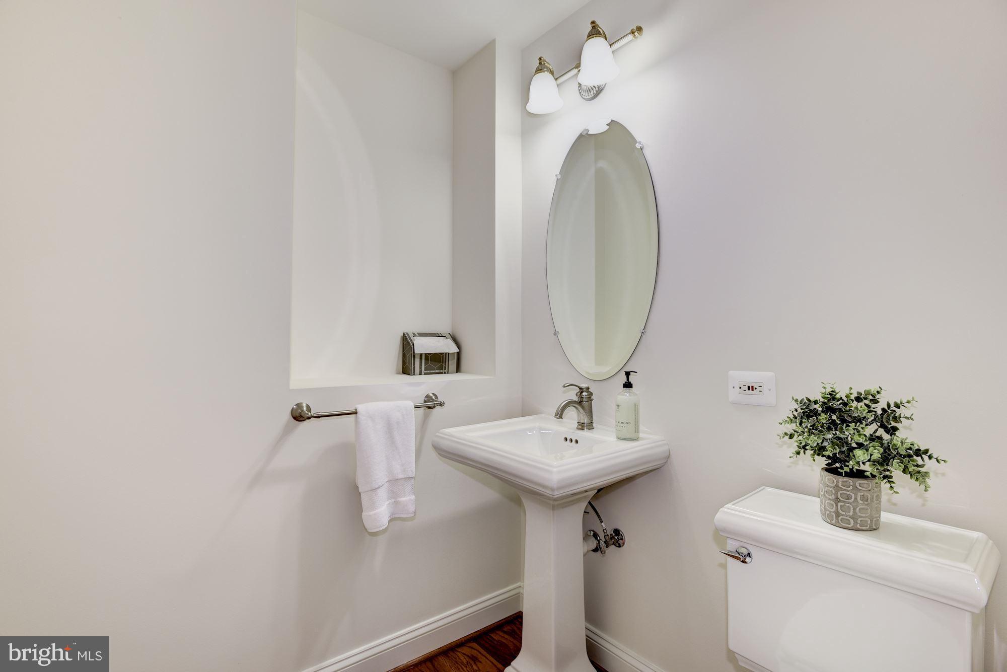 MORGAN AT MCLEAN - Residential