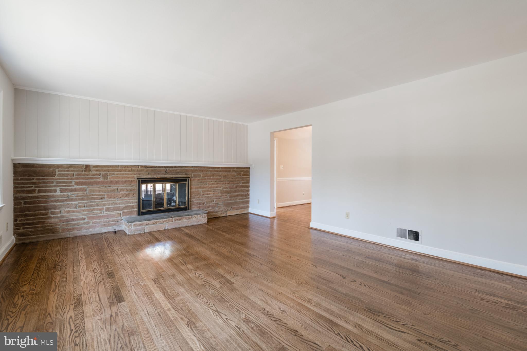 DEVON PARK - Residential