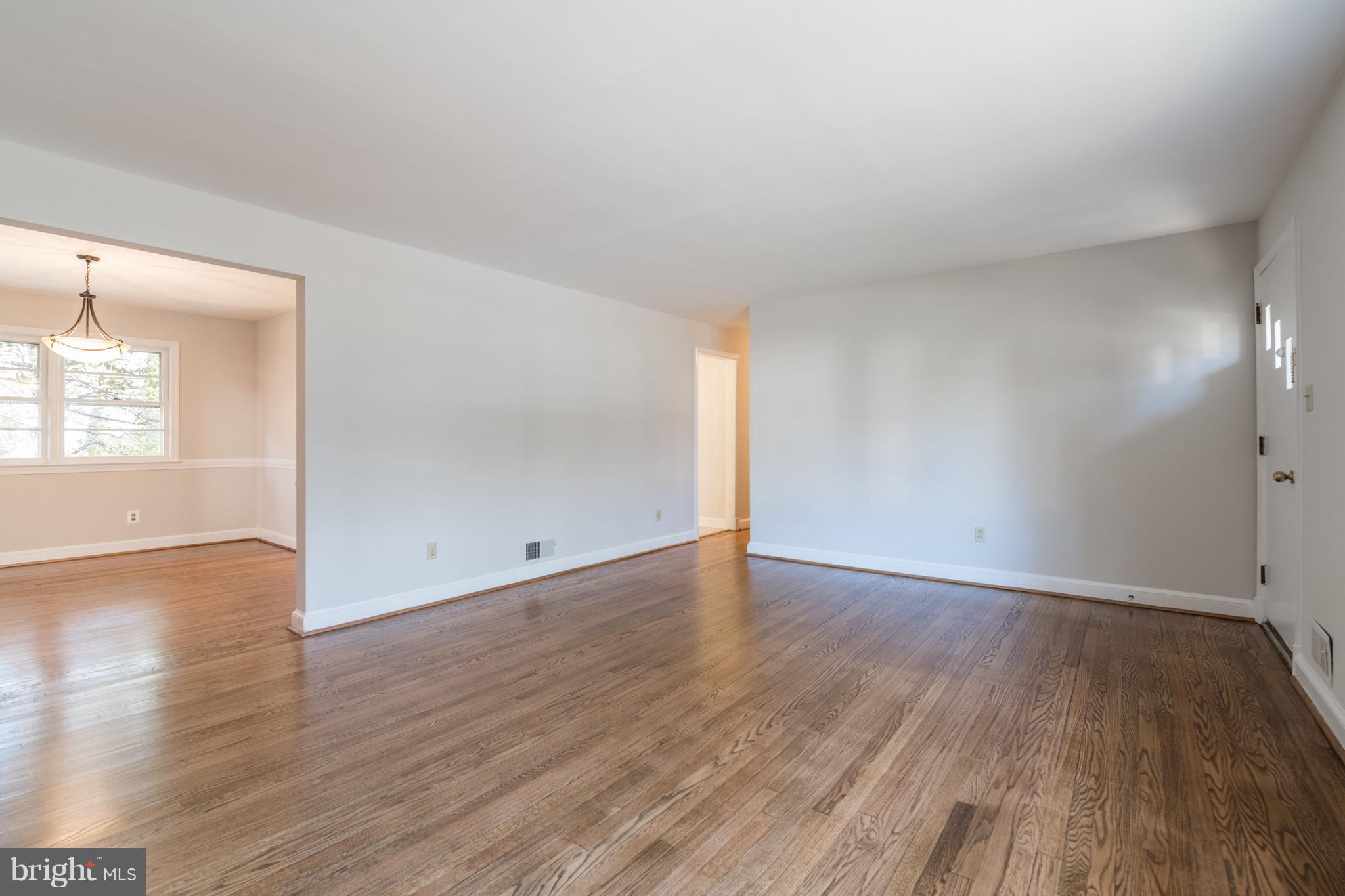 DEVON PARK - Residential