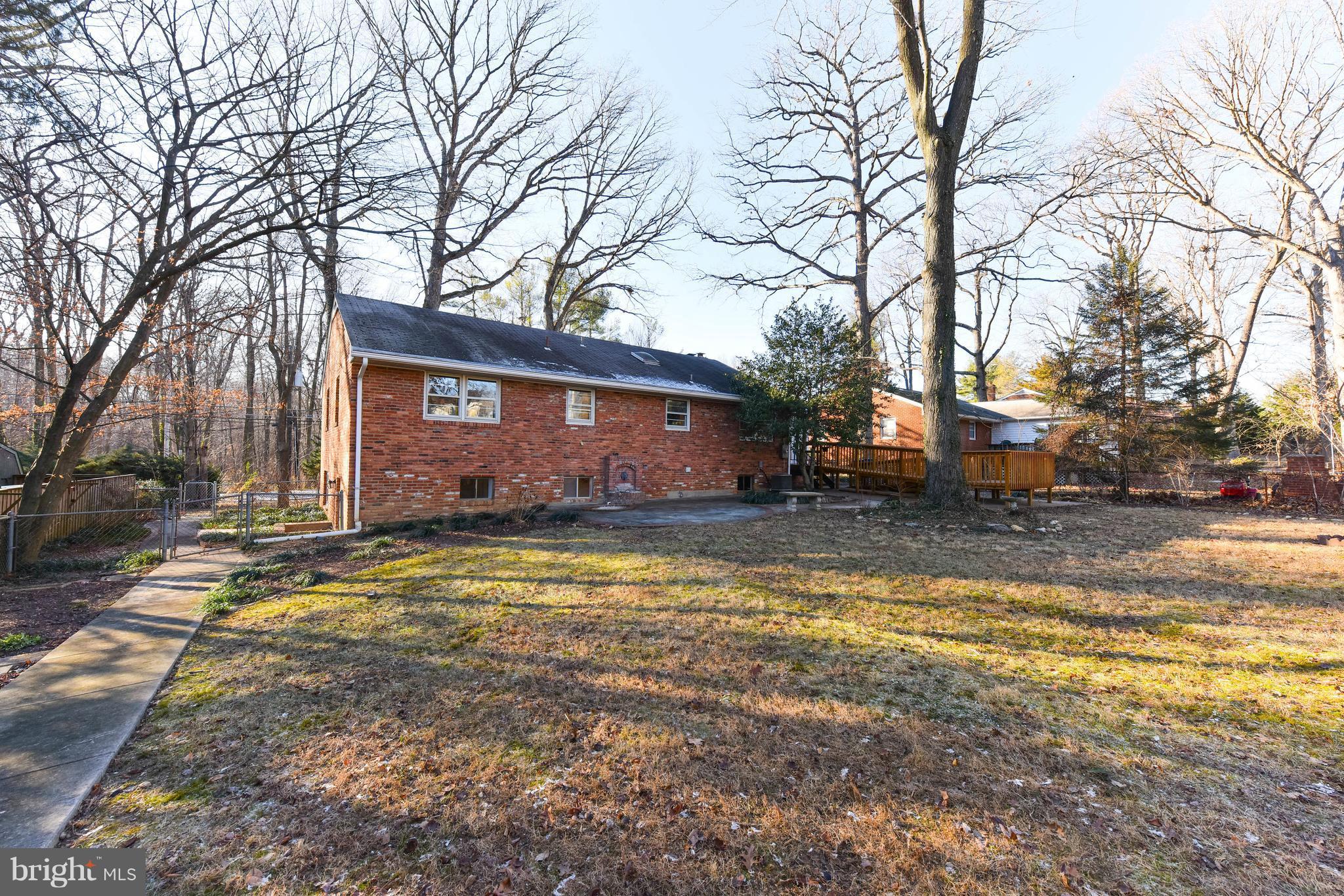 DEVON PARK - Residential