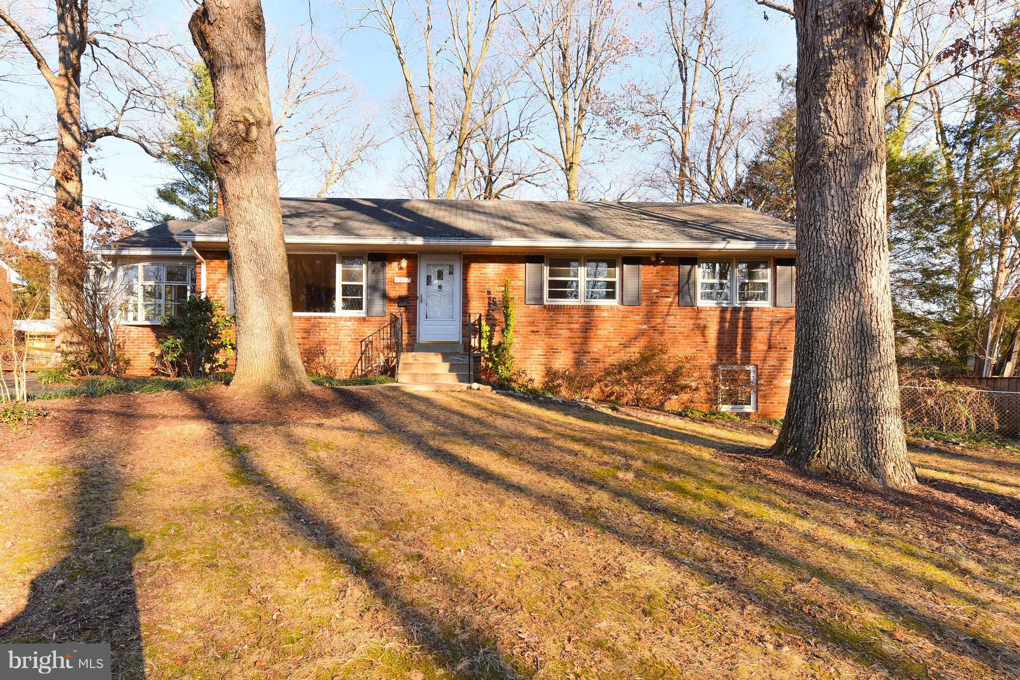 DEVON PARK - Residential