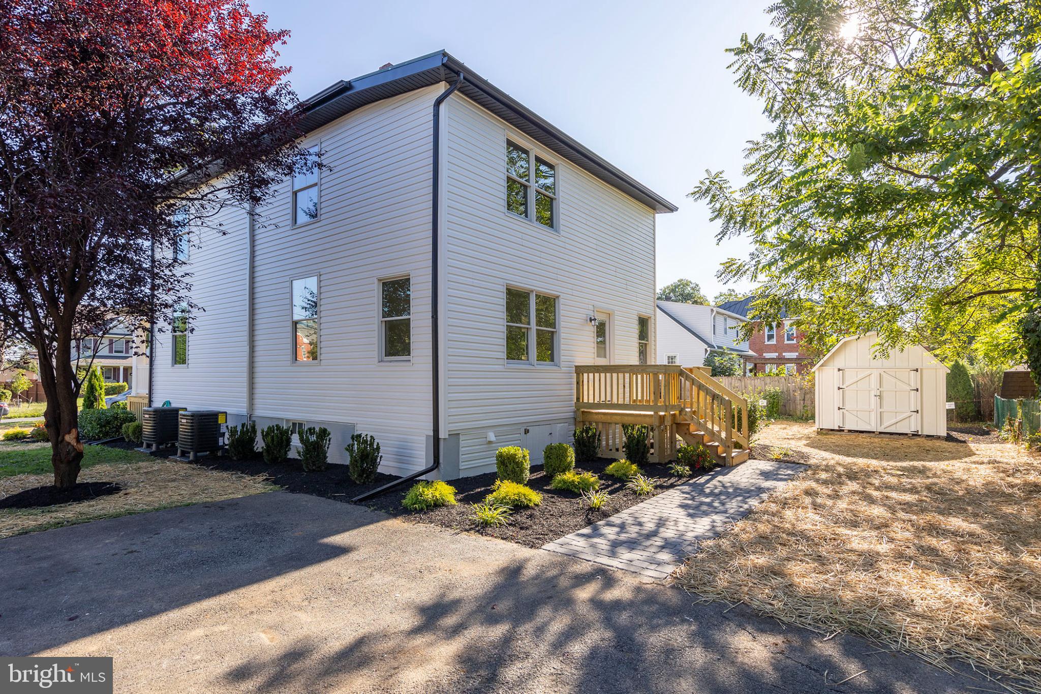 GLAIZE/HARRIS - Residential