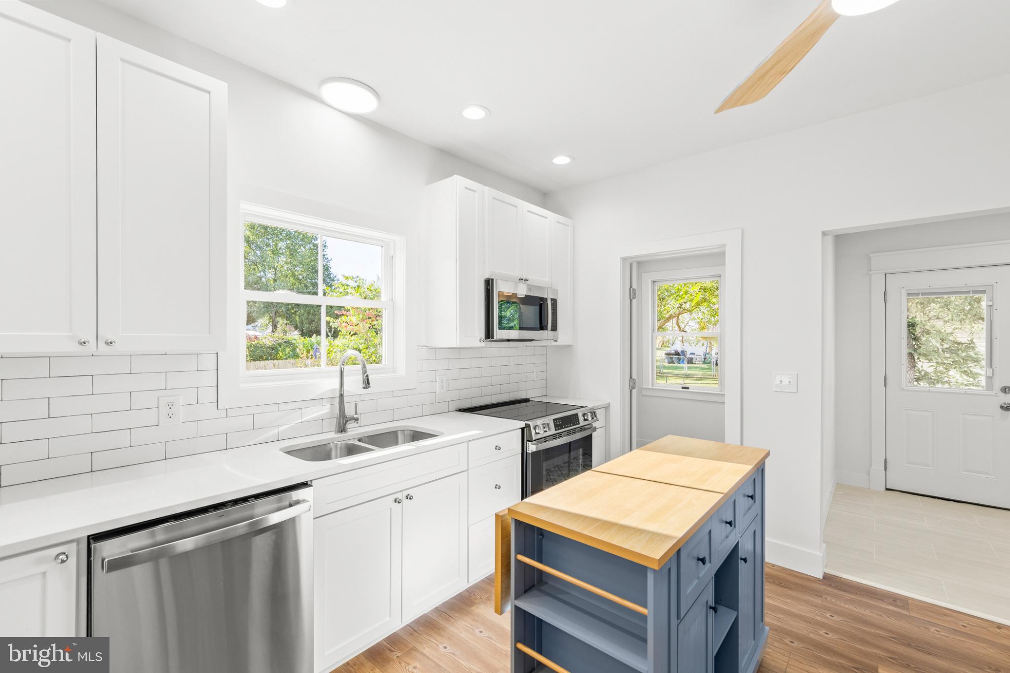 GLAIZE/HARRIS - Residential